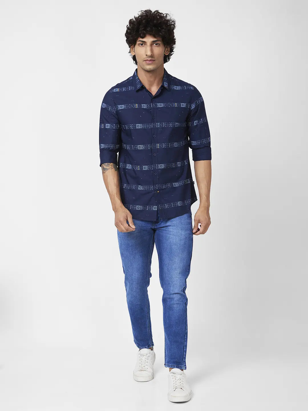 Spykar Men Navy Blue Poplin Slim Fit Full Sleeve Casual Striped Shirt