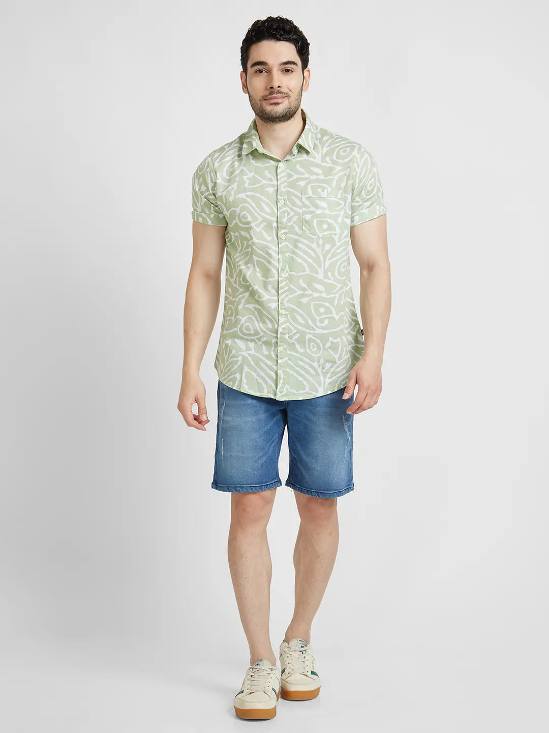 Spykar Men Dusty Green Cotton Regular Slim Fit Half Sleeve Printed Shirt