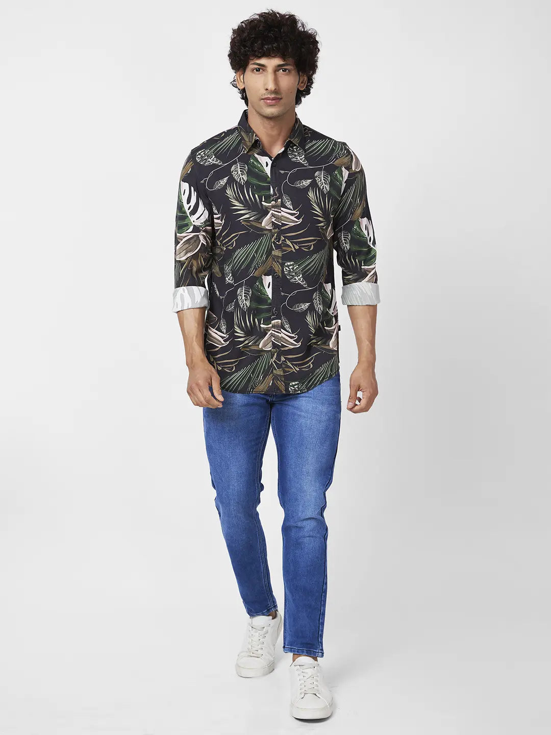 Spykar Men Rifle Green Viscose Regular Slim Fit Full Sleeve Causal Printed Shirt