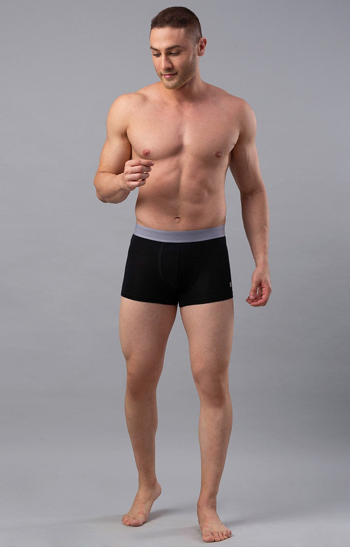 Underjeans By Spykar Men Black and Grey Solid Trunks