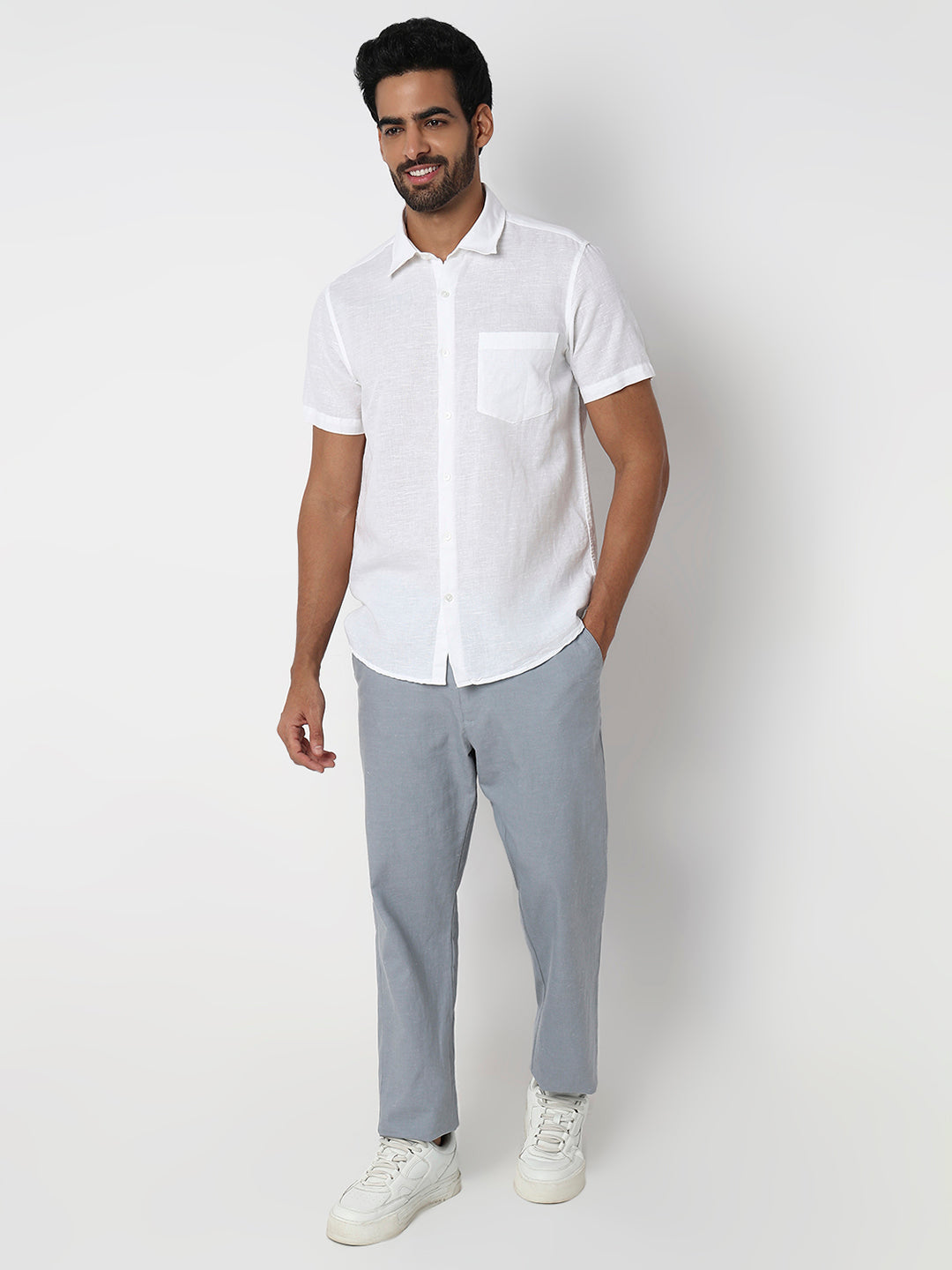 Spykar White Slim Fit Casual Shirts For Men