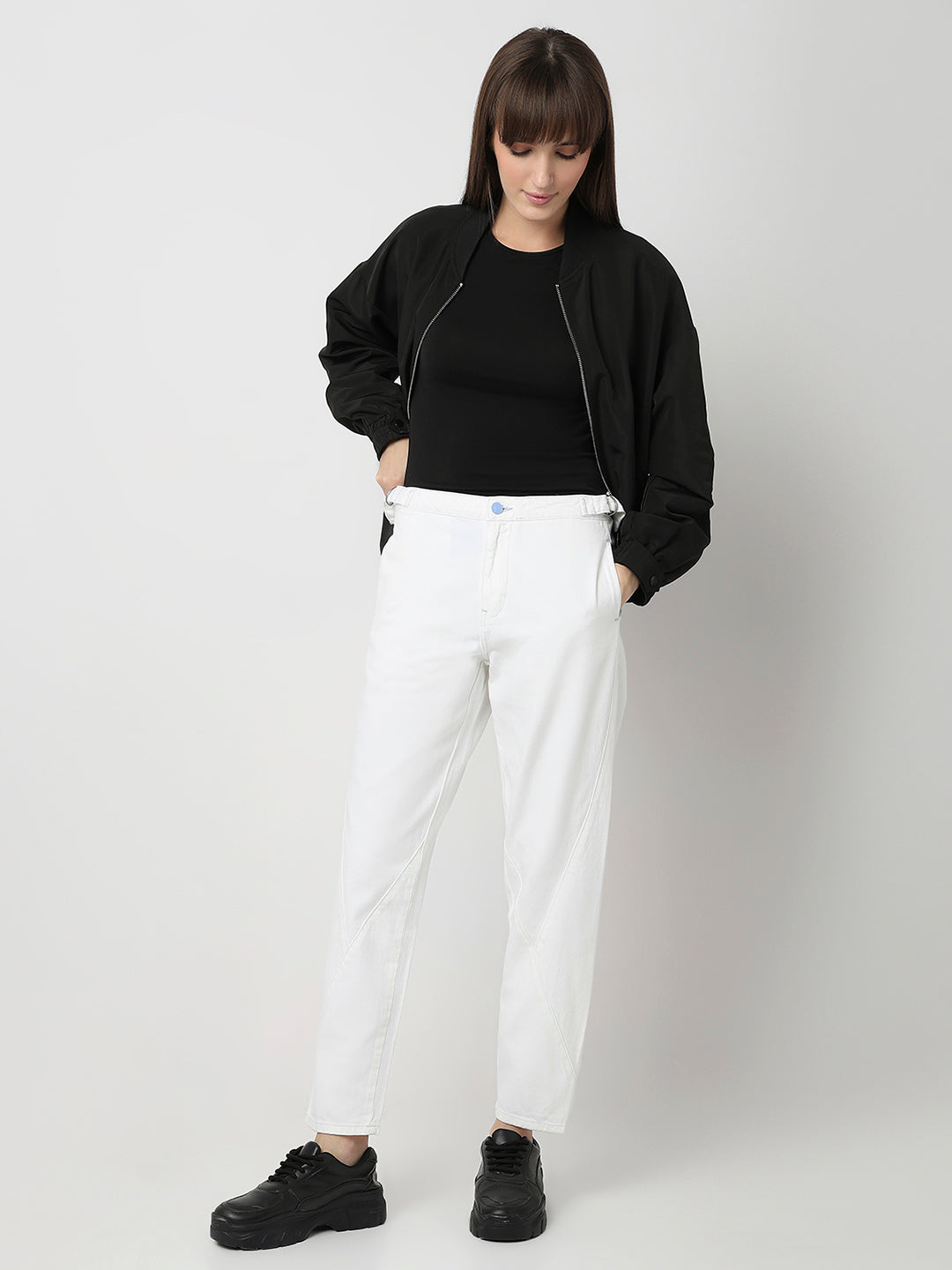 Spykar White Mid Rise Mom Fit Casual Jeans For Women