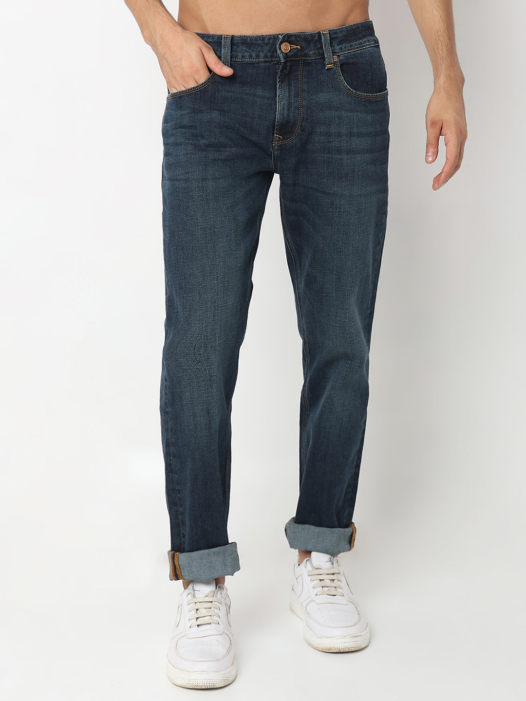 Spykar Men Light Fade Clean Look Cotton Jeans