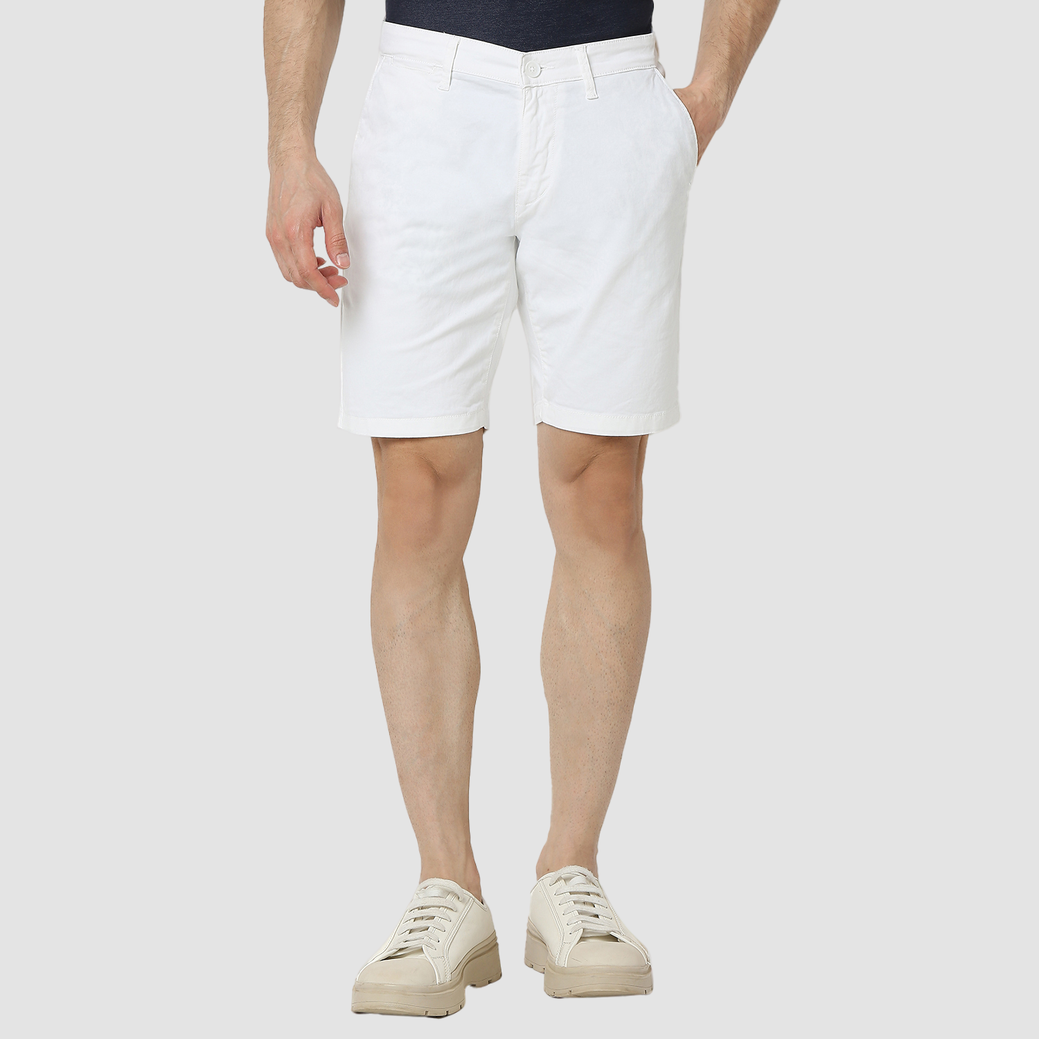 Spykar White Mid Rise Straight Fit Casual Shorts For Men