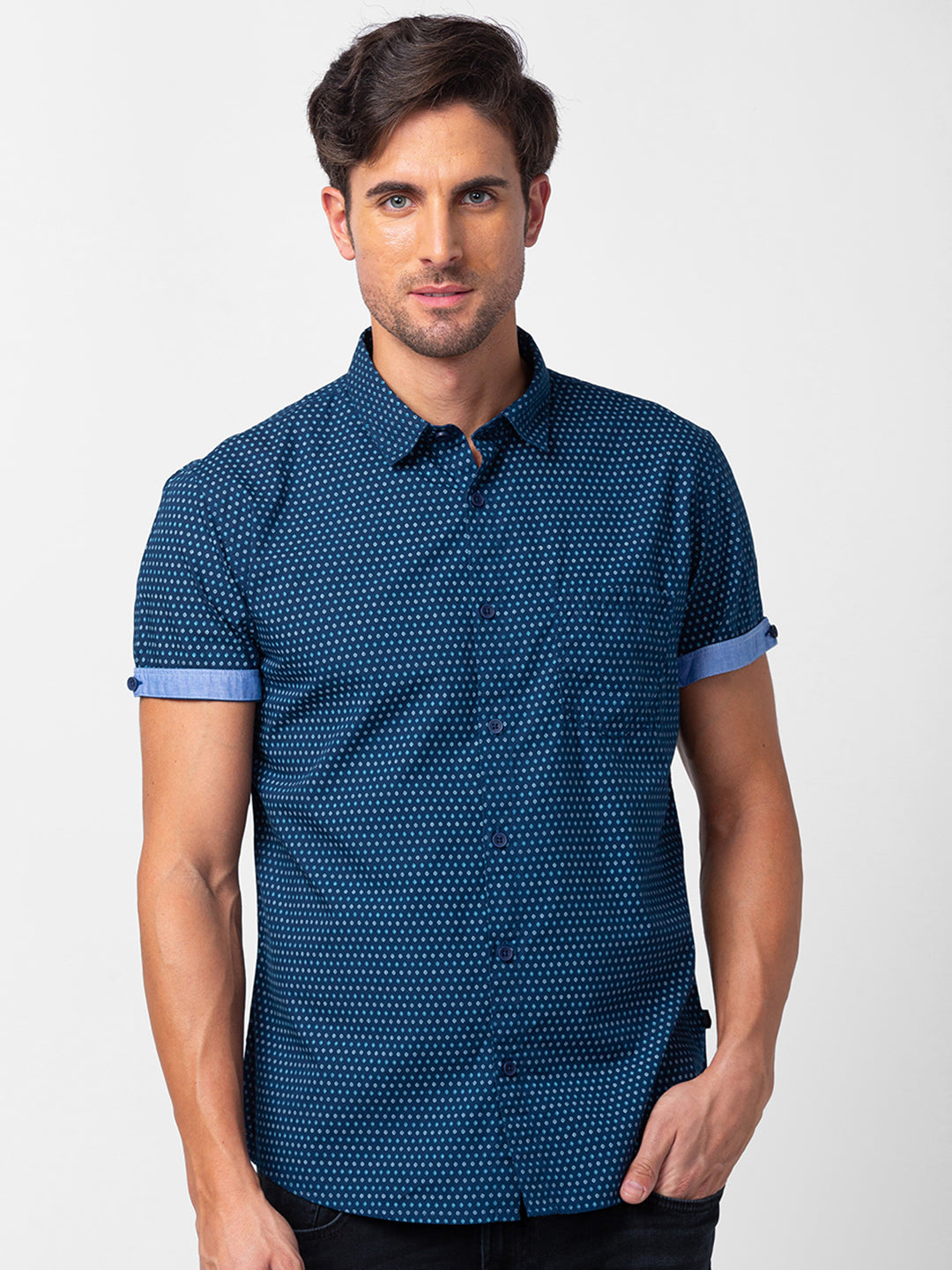 Spykar Men Navy Blue Cotton Slim Fit Printed Shirt