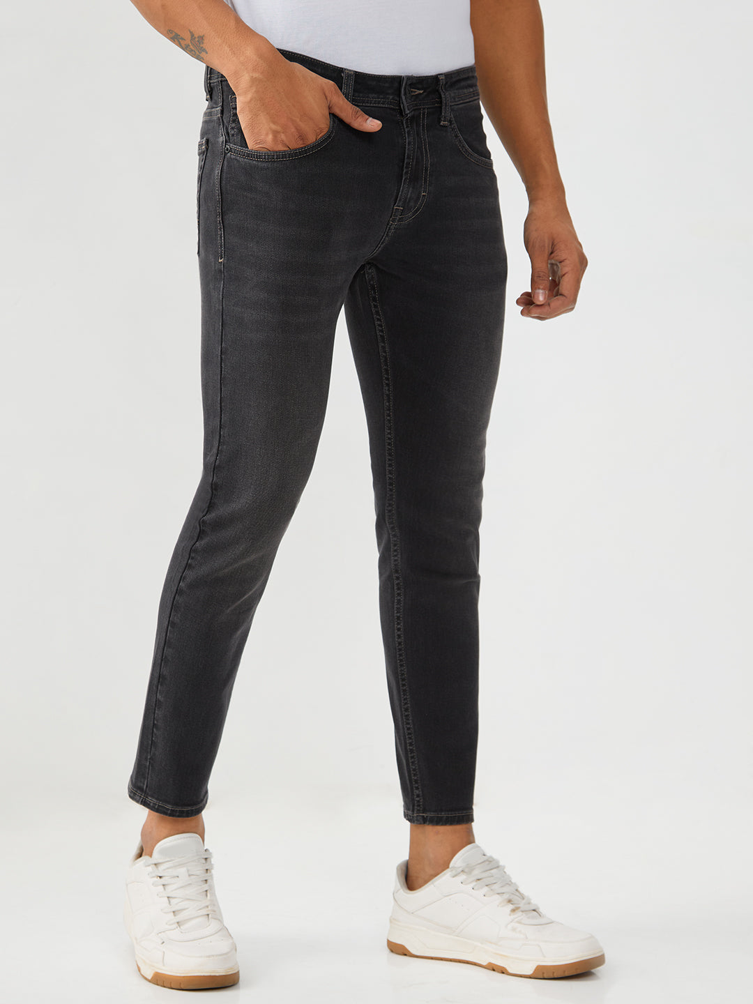 Spykar Charcoal Black Slim Fit Mid Rise Jeans For Men