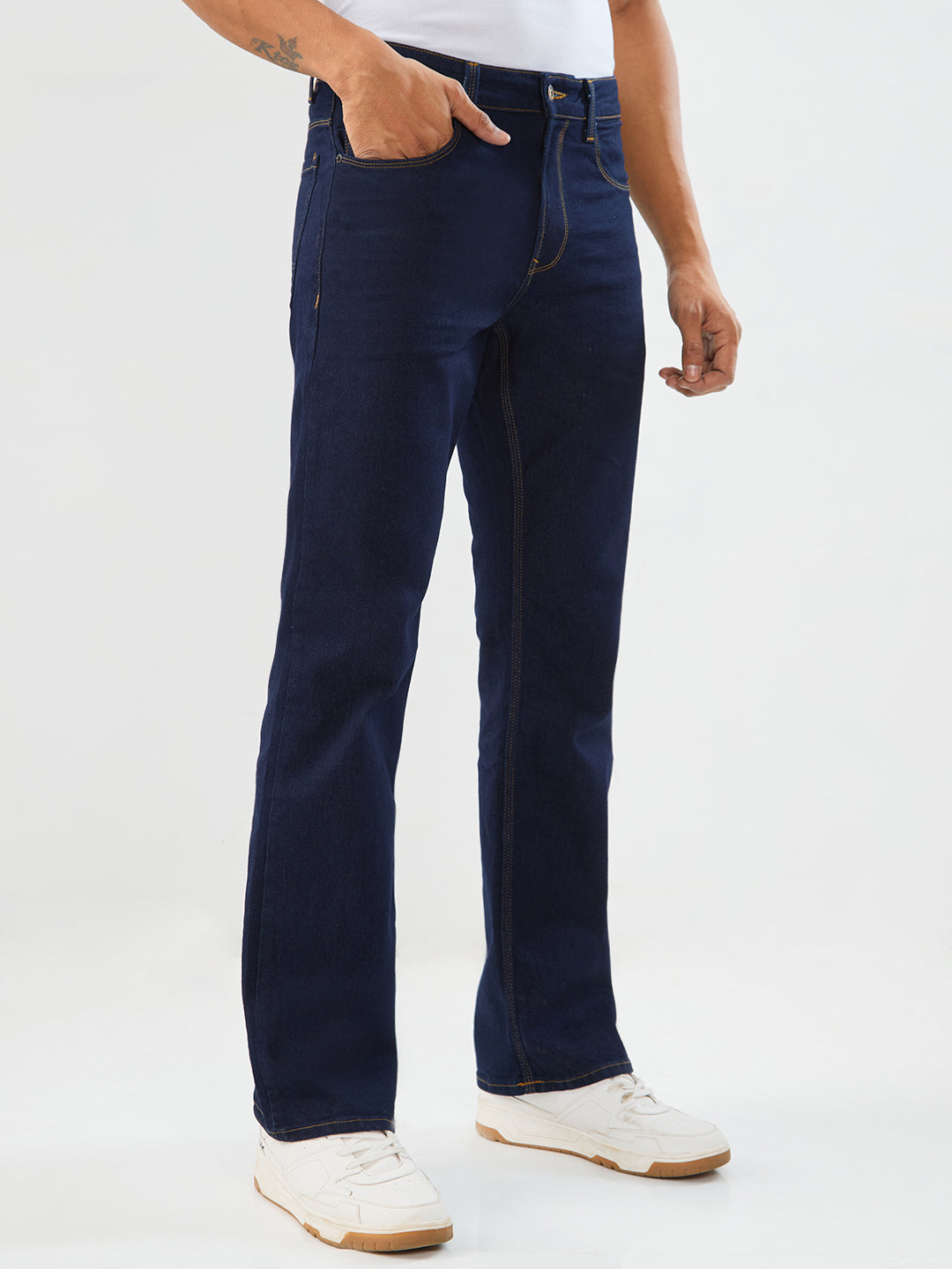 Spykar Raw Blue Regular Fit Boot Cut Mid Rise Jeans For Men