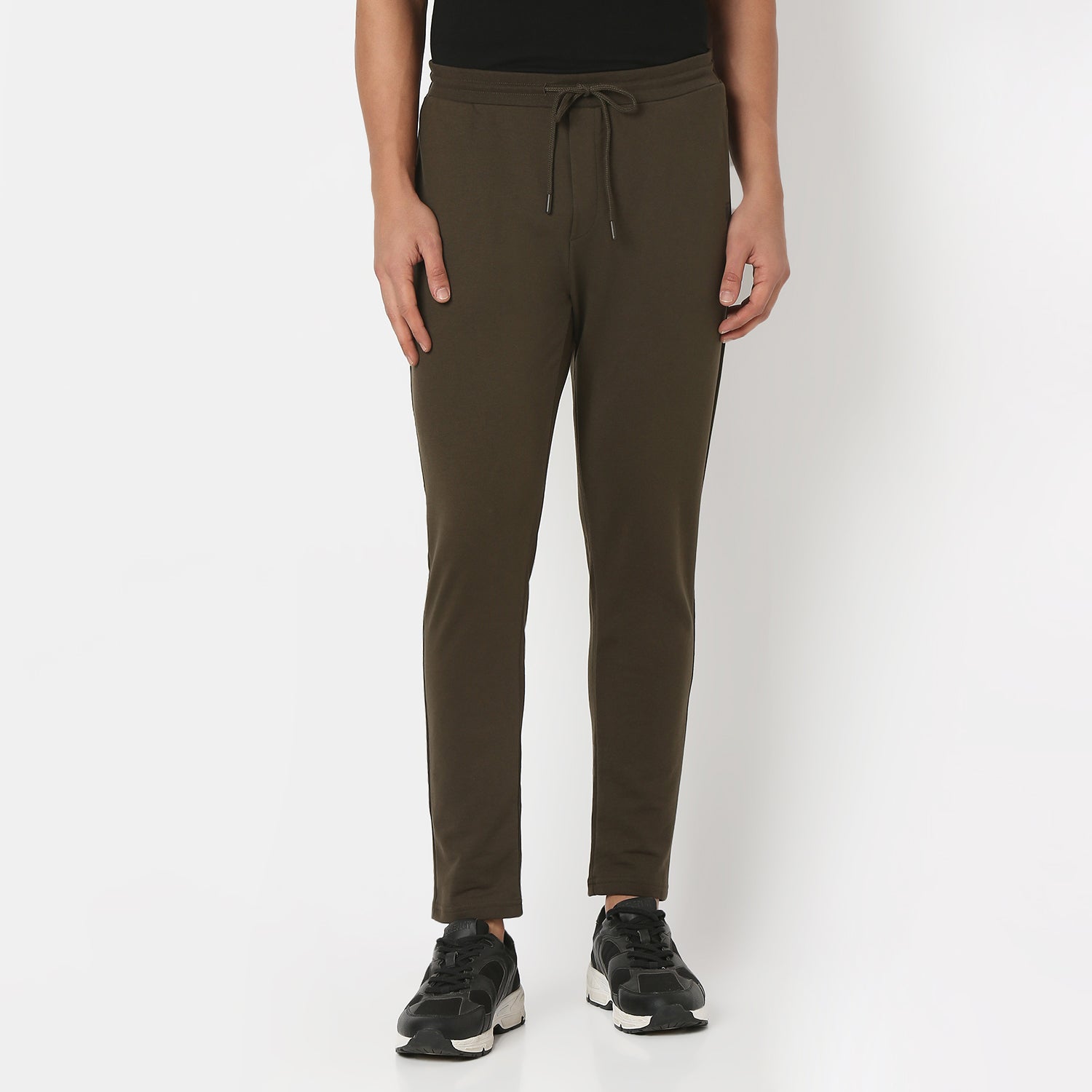 UnderJeans by Spykar Men Basic Military Green Lounge Pants
