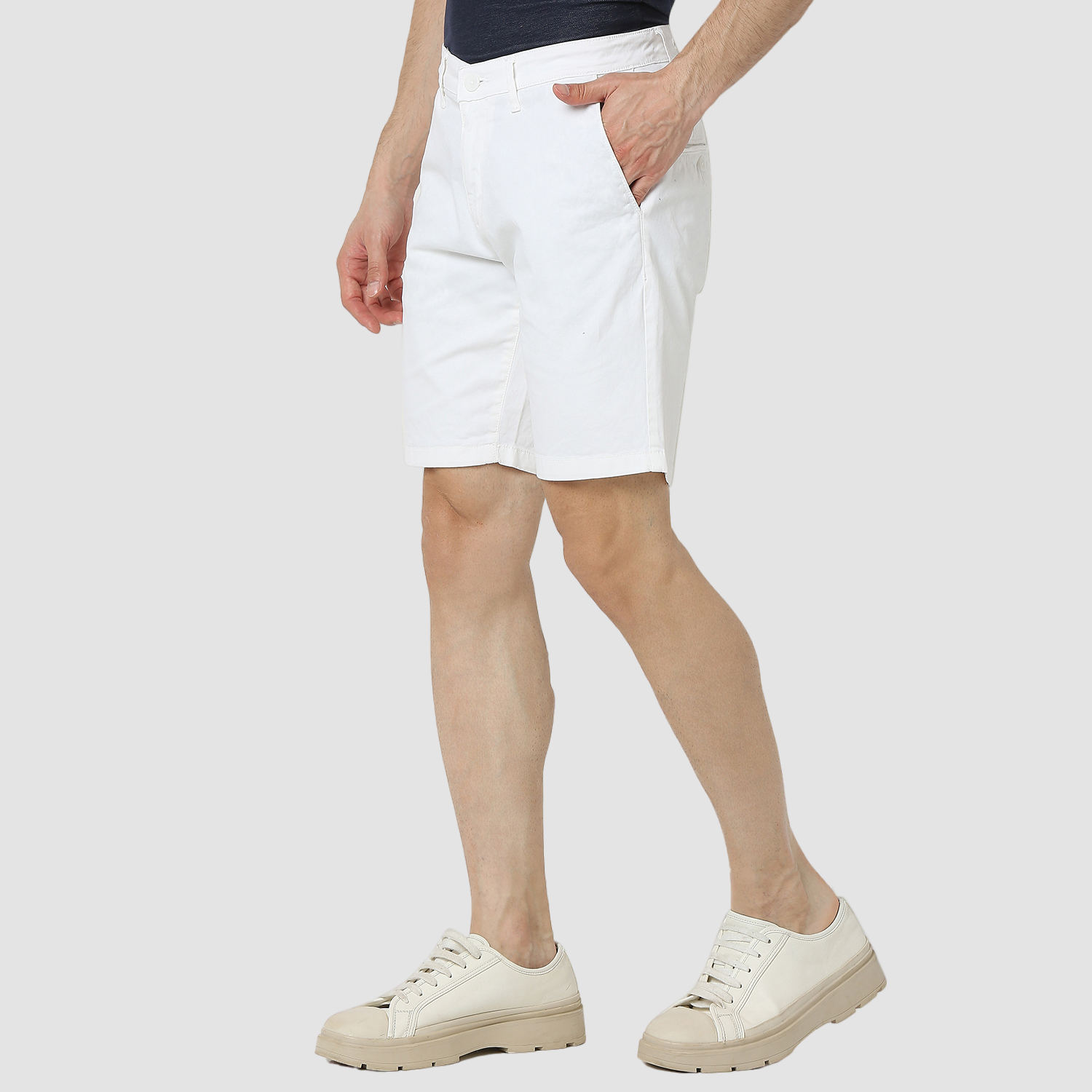 Spykar White Mid Rise Straight Fit Casual Shorts For Men