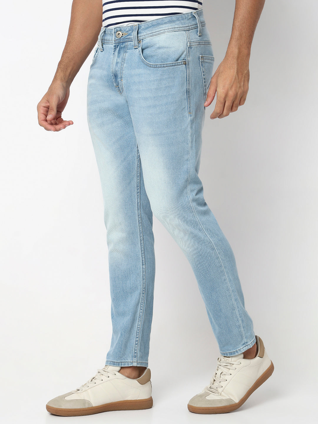 Spykar Light Blue Mid Rise Slim Fit Casual Jeans For Men