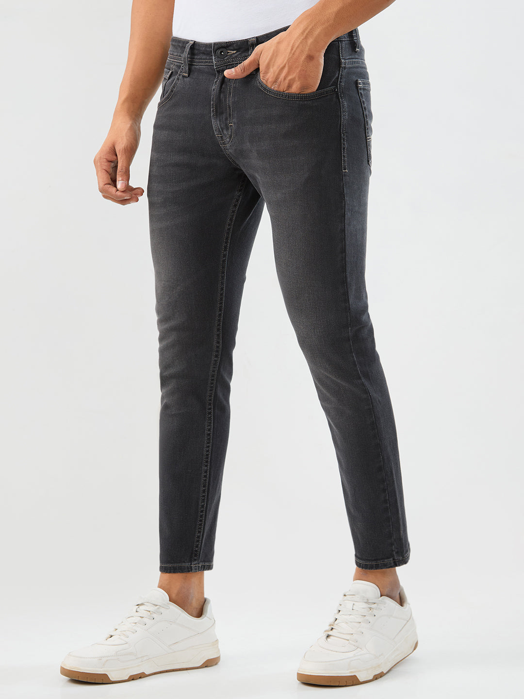 Spykar Charcoal Black Slim Fit Mid Rise Jeans For Men