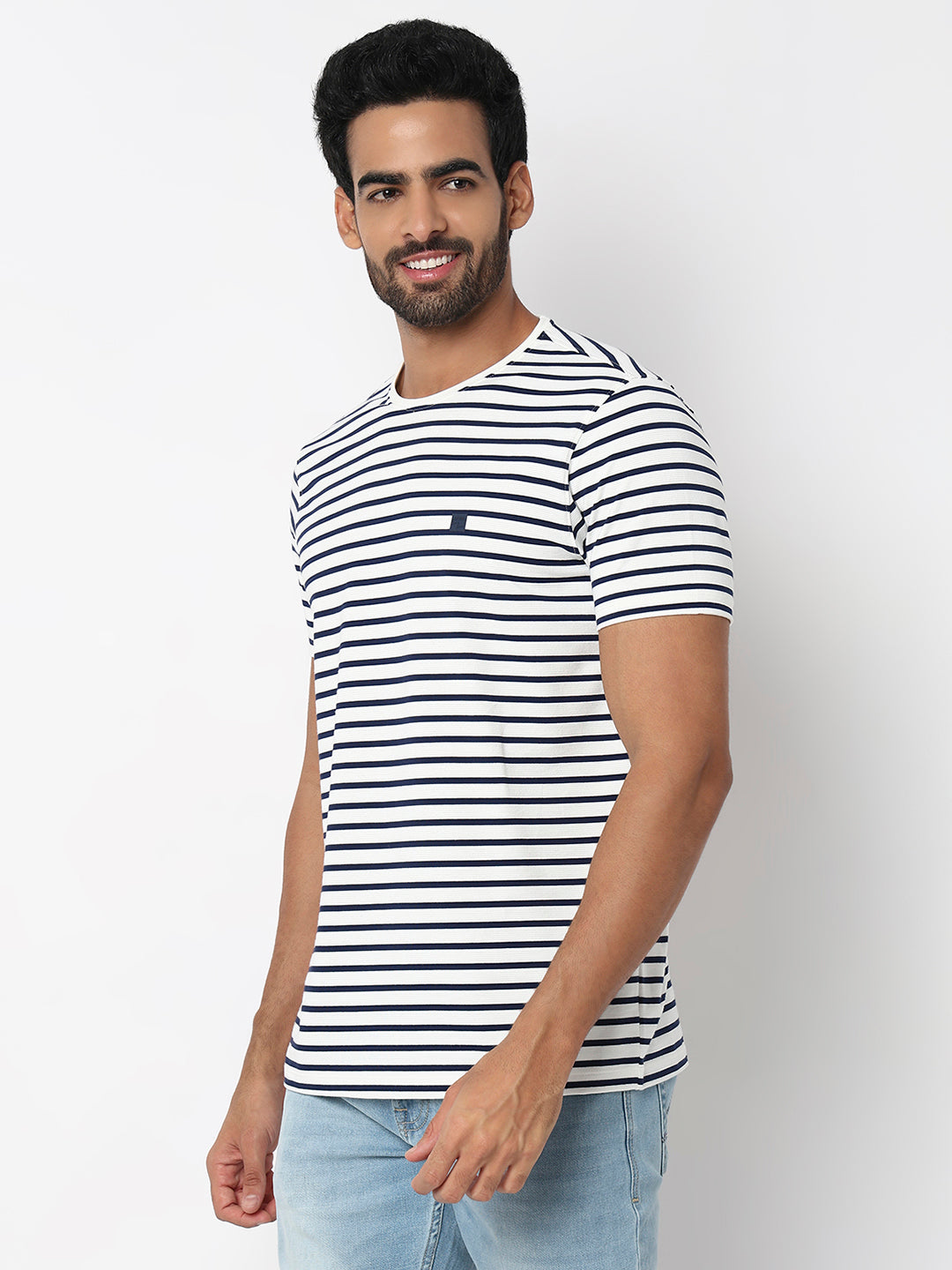Spykar Navy Blue Slim Fit Casual T-Shirts For Men