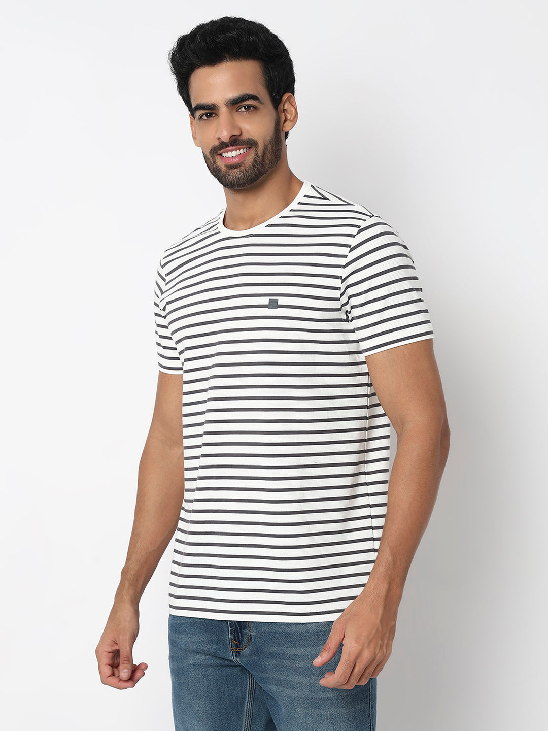 Spykar Grey Slim Fit Casual T-Shirts For Men