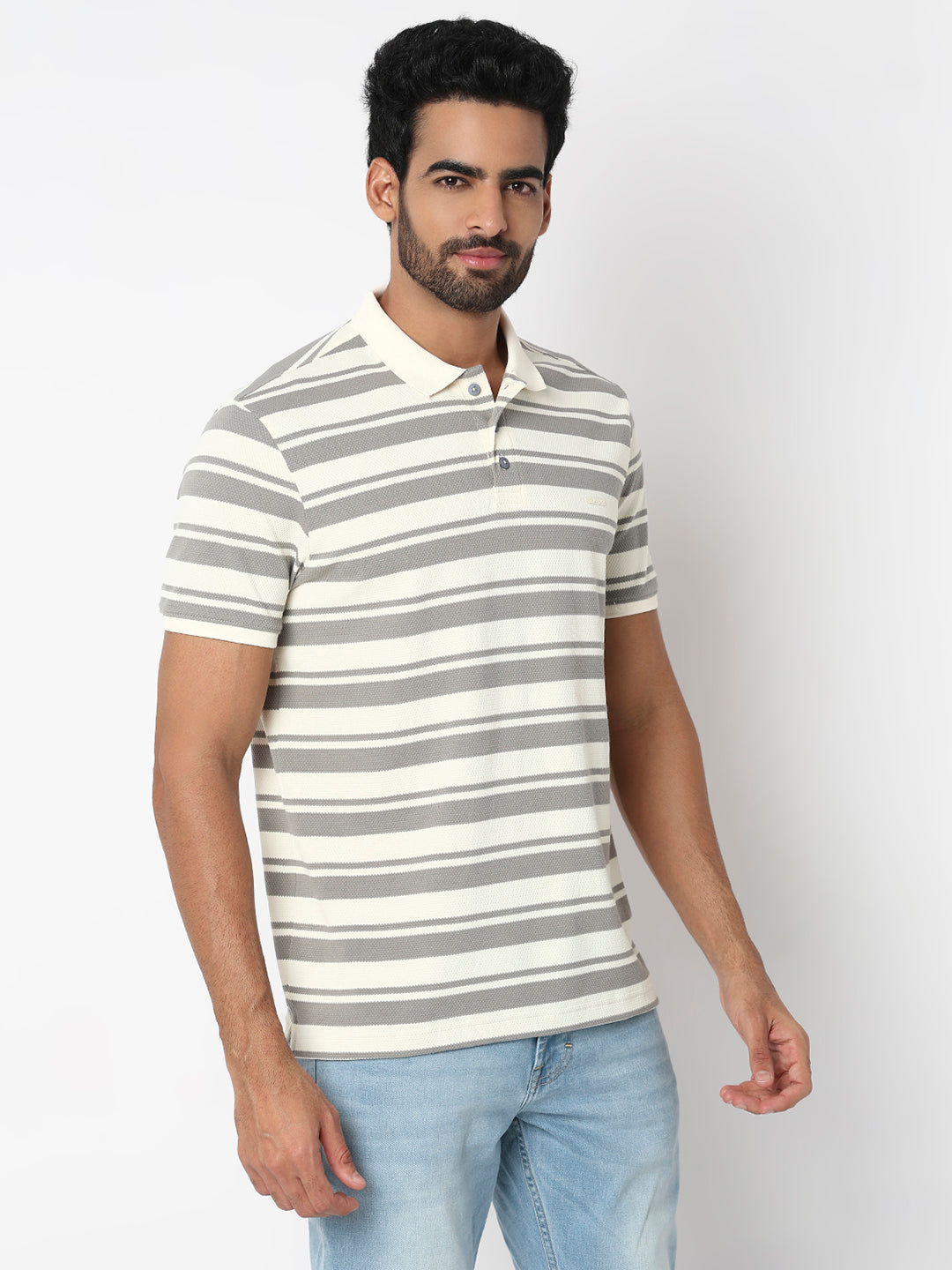 Spykar Grey Slim Fit Casual T-Shirts For Men