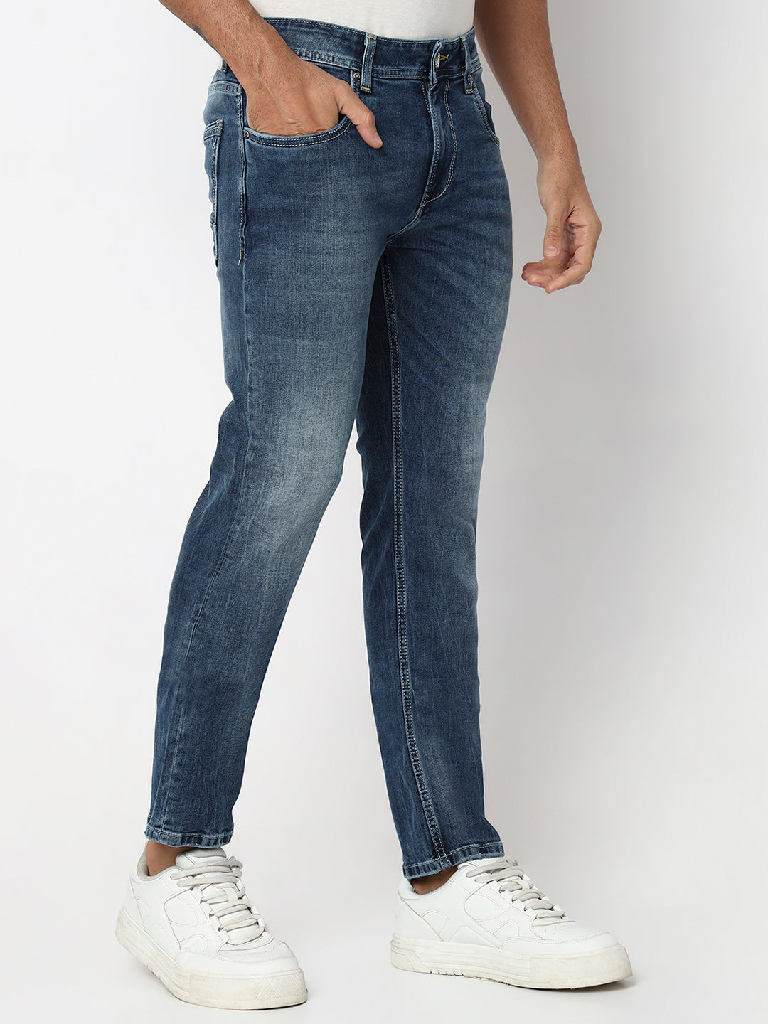 Spykar Mid Blue Mid Rise Comfort Fit Casual Jeans For Men