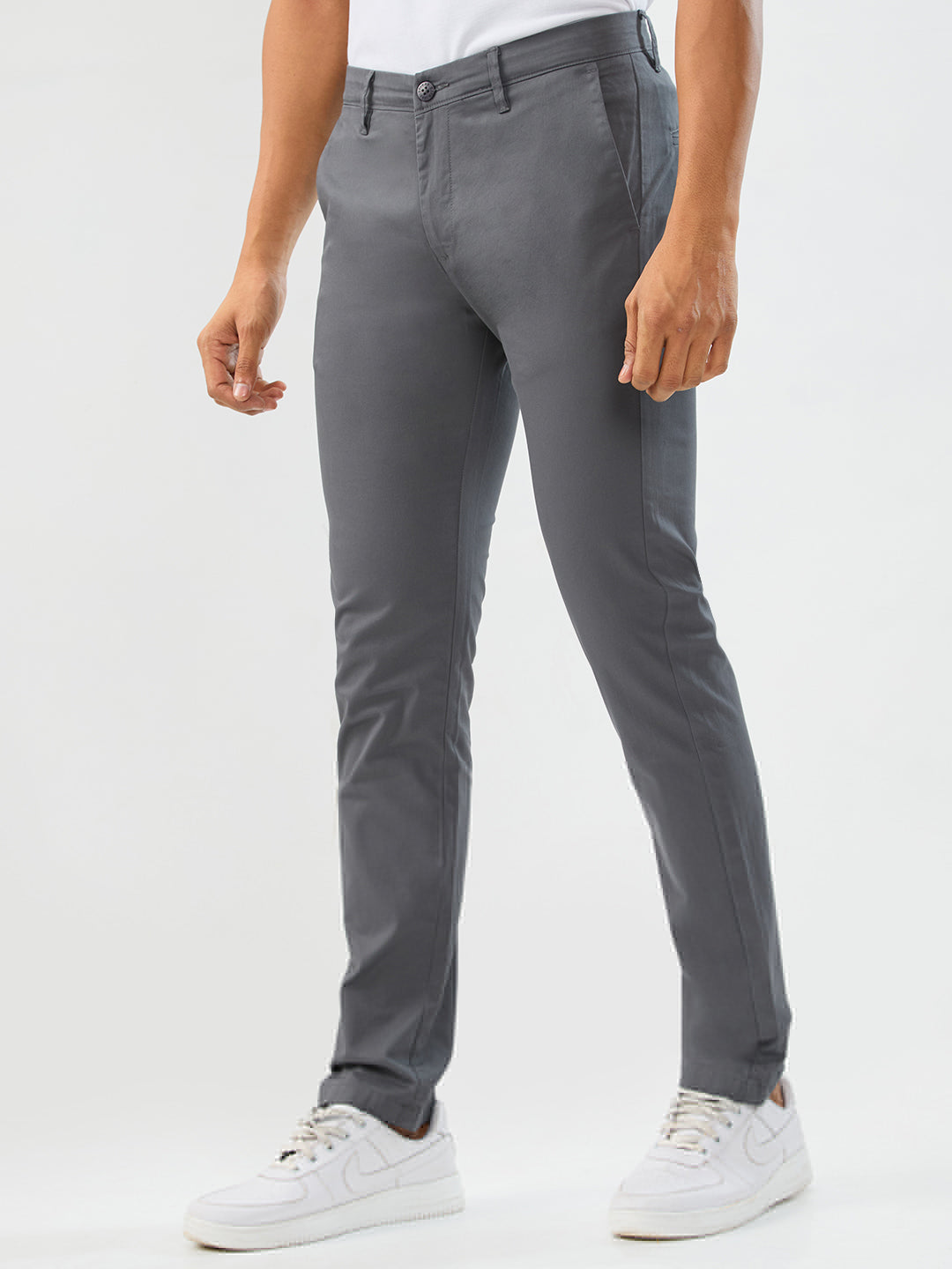 Spykar Dark Grey Slim Fit Mid Rise Trousers For Men