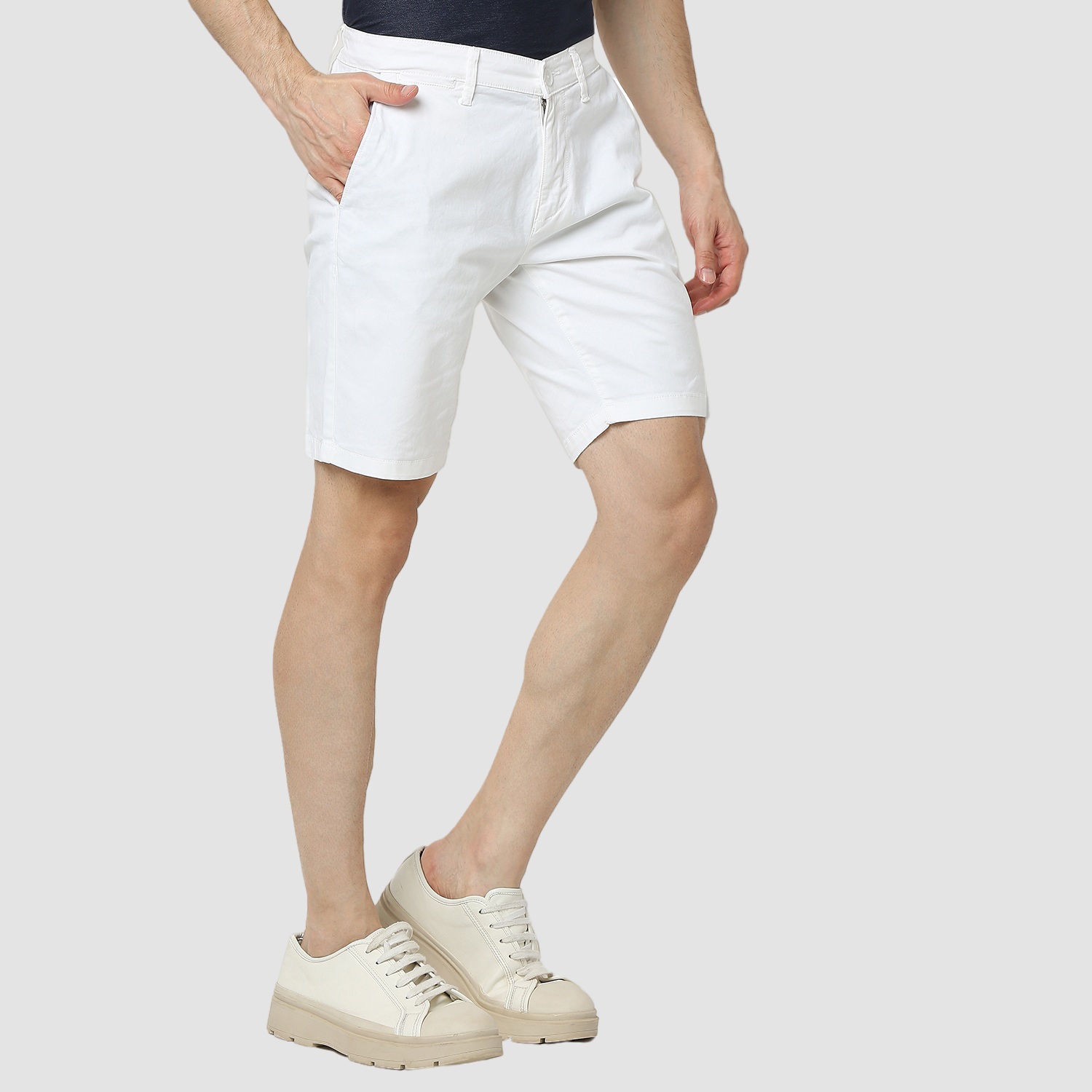 Spykar White Mid Rise Straight Fit Casual Shorts For Men