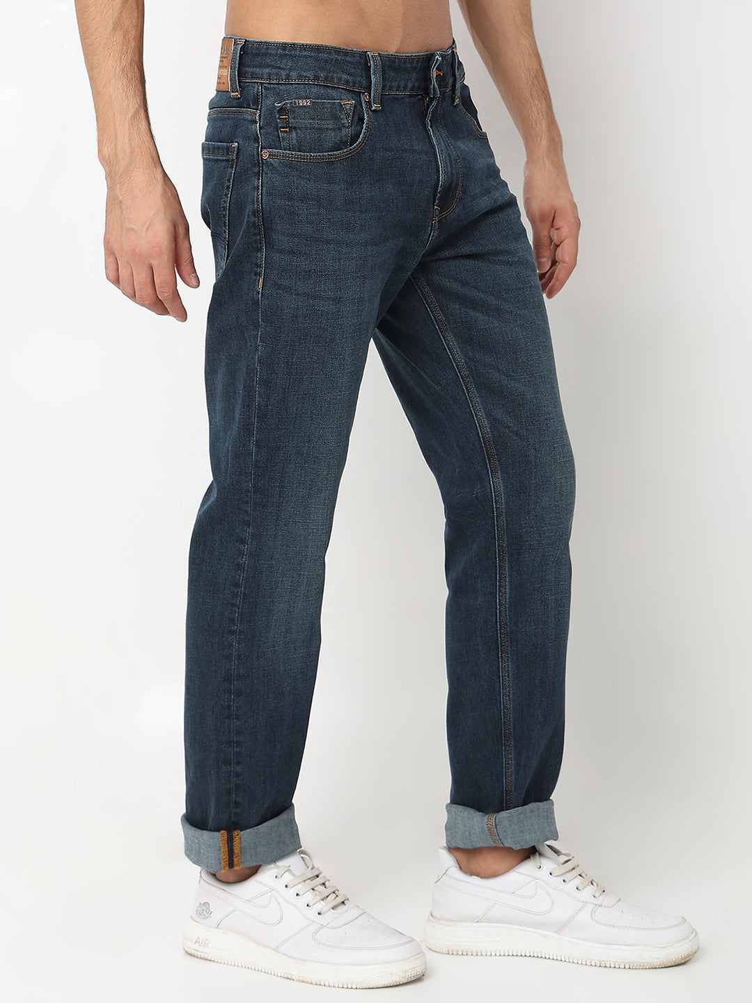 Spykar Men Light Fade Clean Look Cotton Jeans