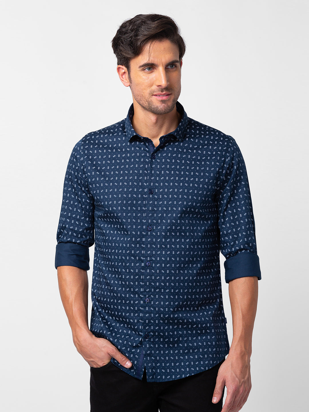 Spykar Men Navy Blue Cotton Slim Fit Printed Shirt