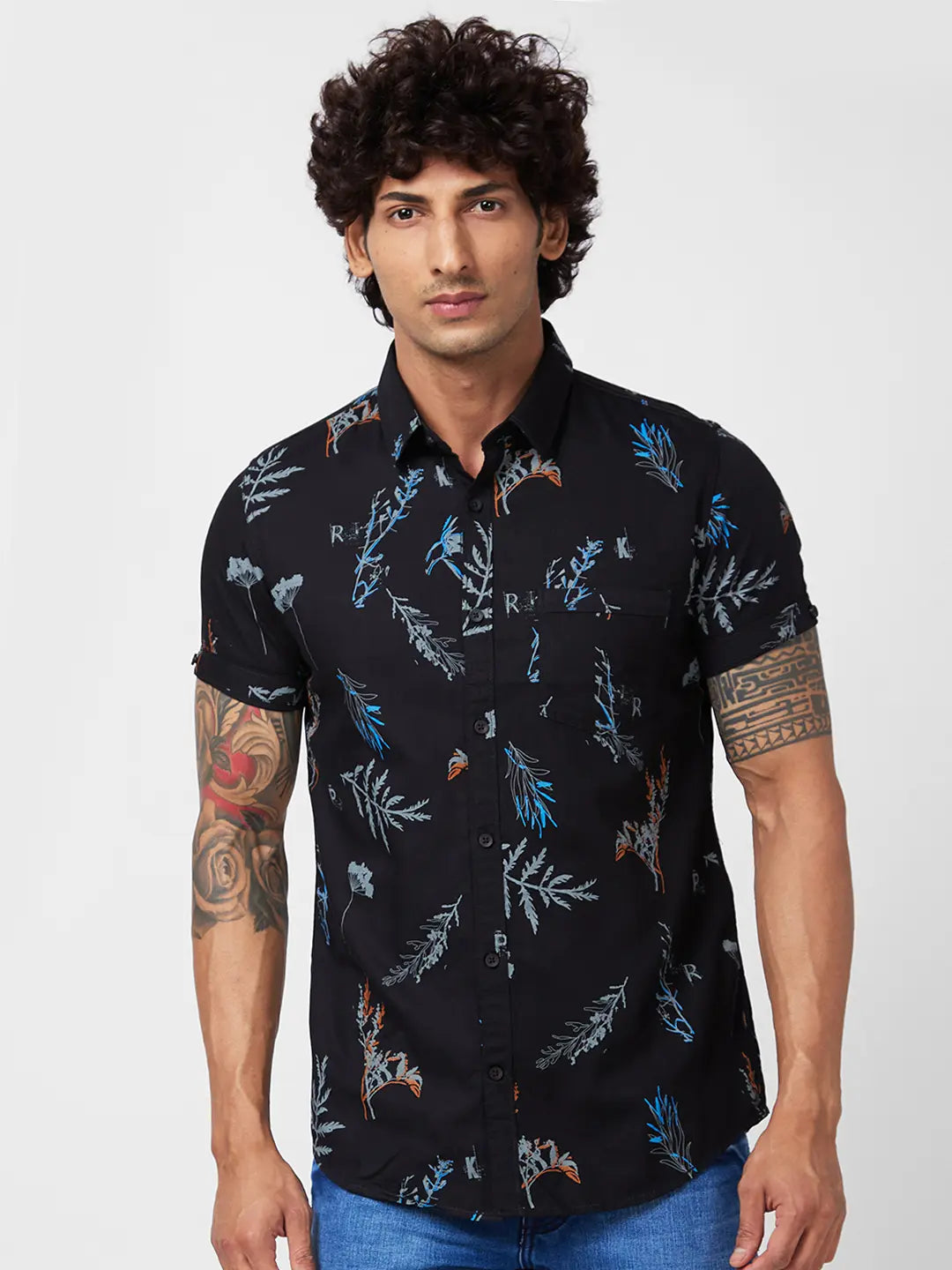 Spykar Men Black Cotton Regular Slim Fit Half Sleeve Causal Printed Shirt