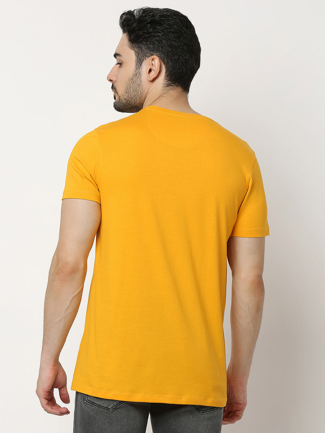 Underjeans by Spykar Men Premium Yellow T-shirt