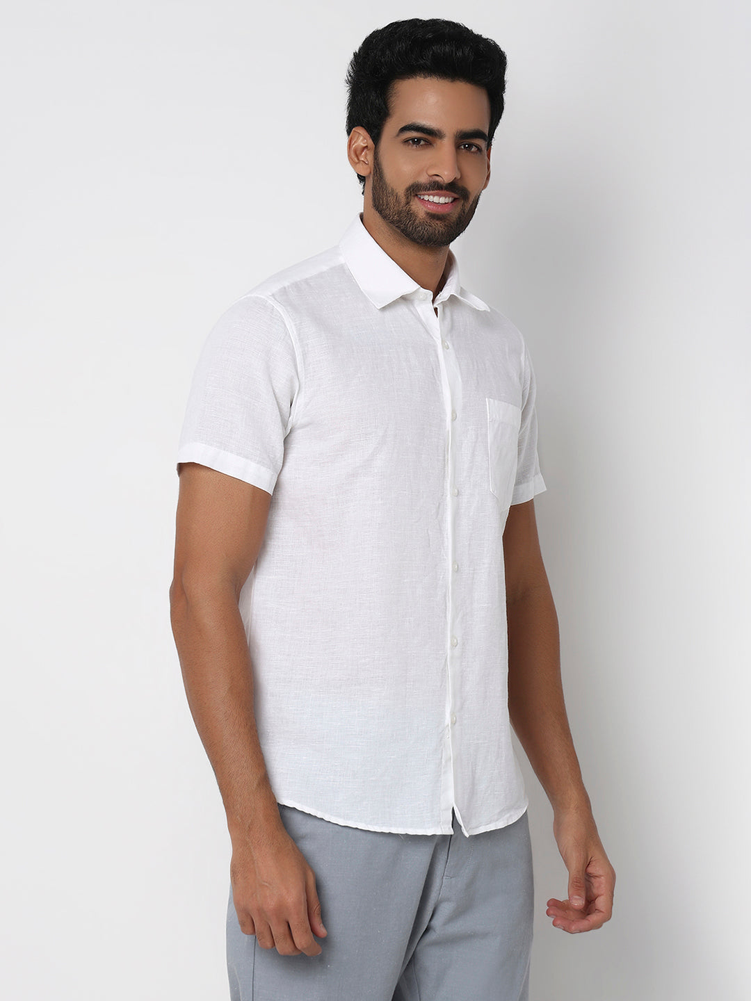 Spykar White Slim Fit Casual Shirts For Men