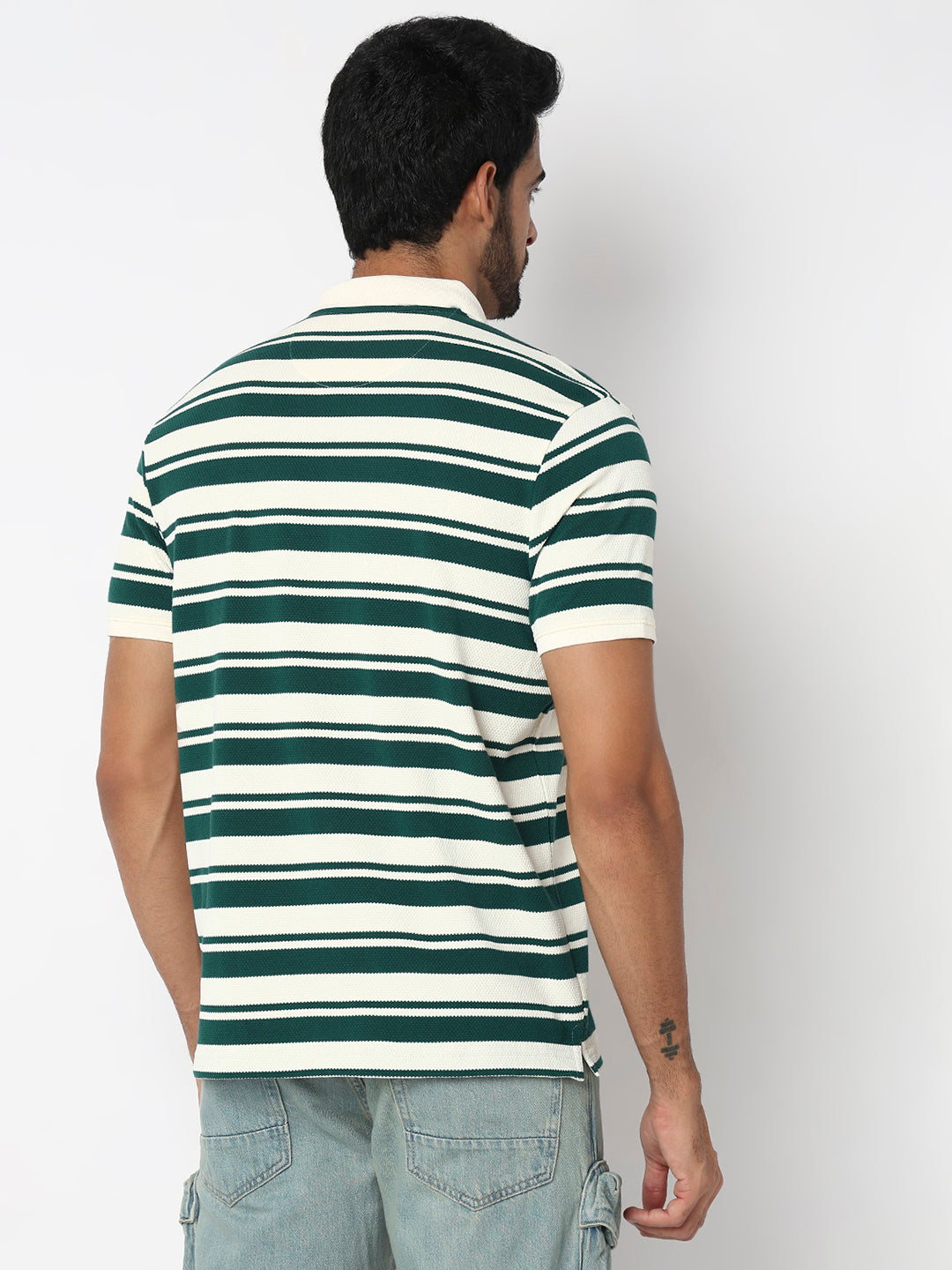 Spykar Botanical Green Slim Fit Casual T-Shirts For Men