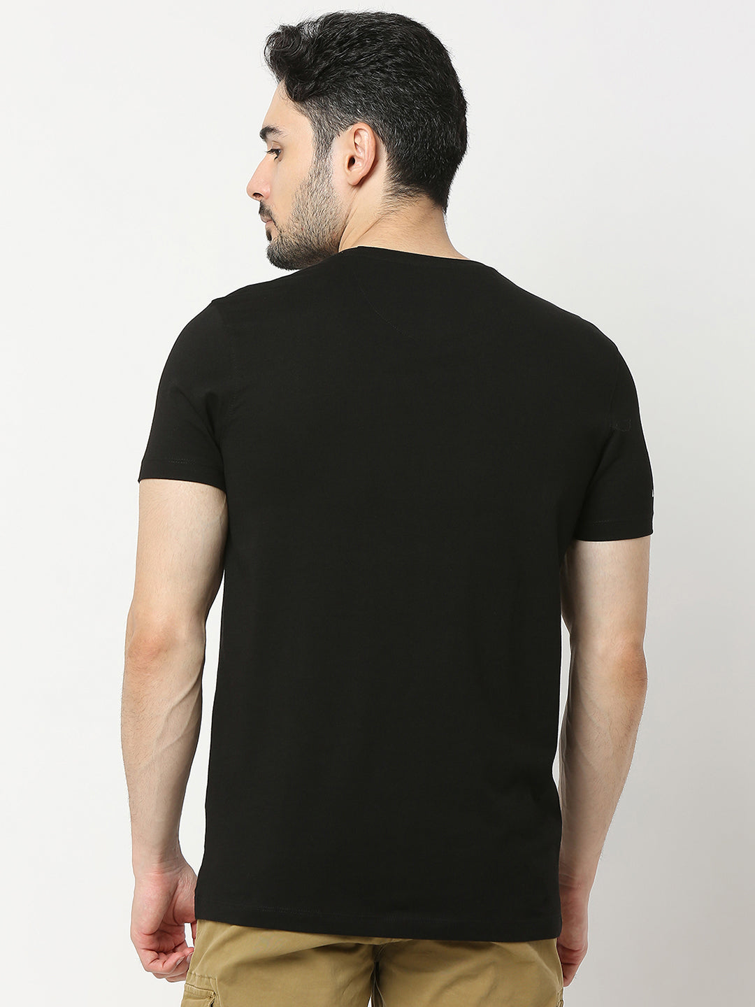 Underjeans by Spykar Men Premium Black T-shirt