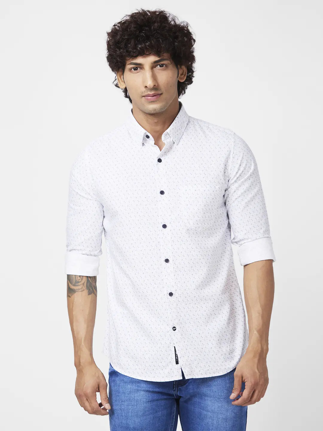 Spykar Men White Cotton Regular Slim Fit Full Sleeve Causal Printed Shirt