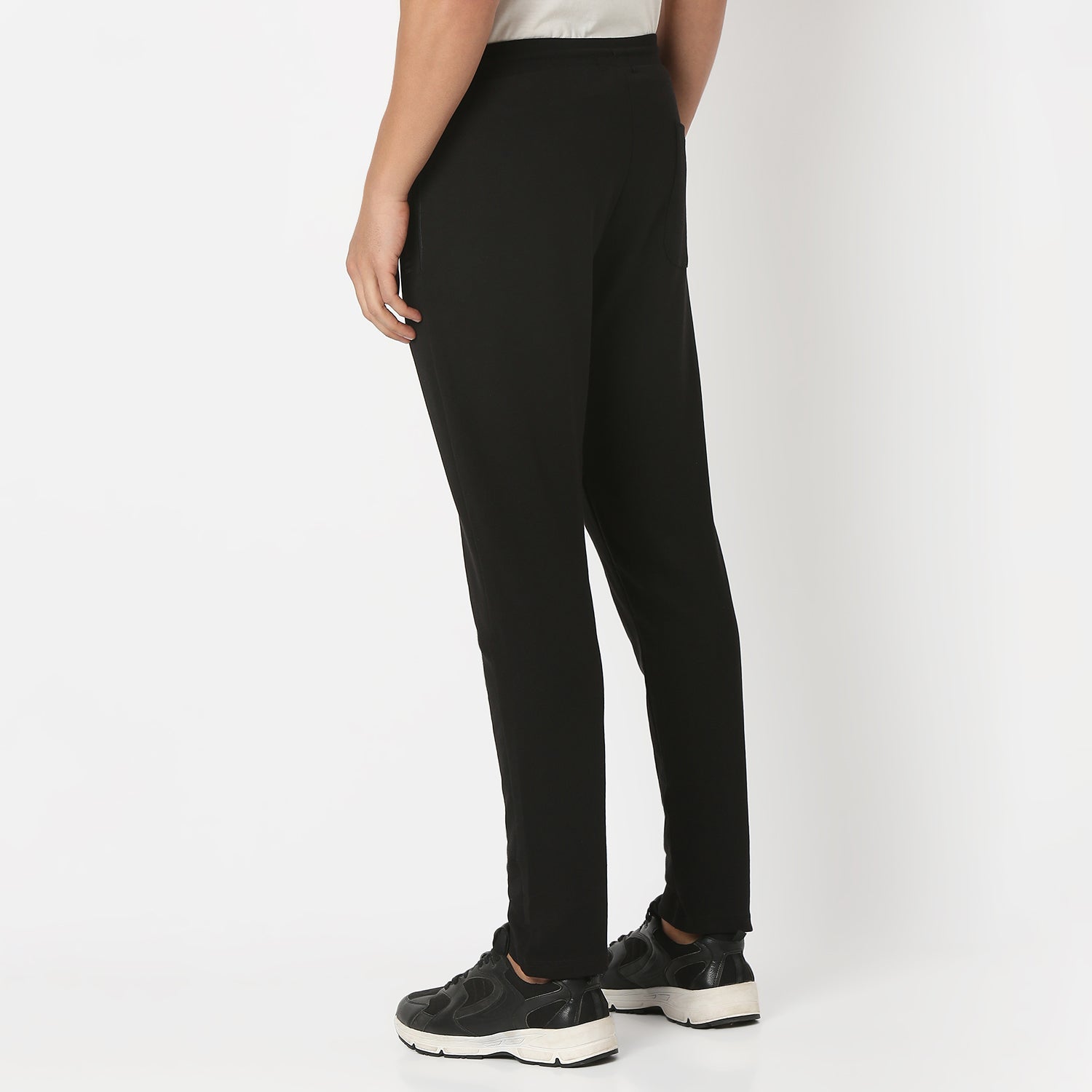 UnderJeans by Spykar Men Basic Black Lounge Pants