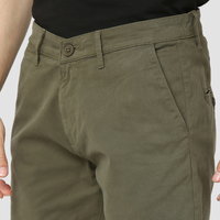 Men Shorts Straight Fit Green Mid Rise