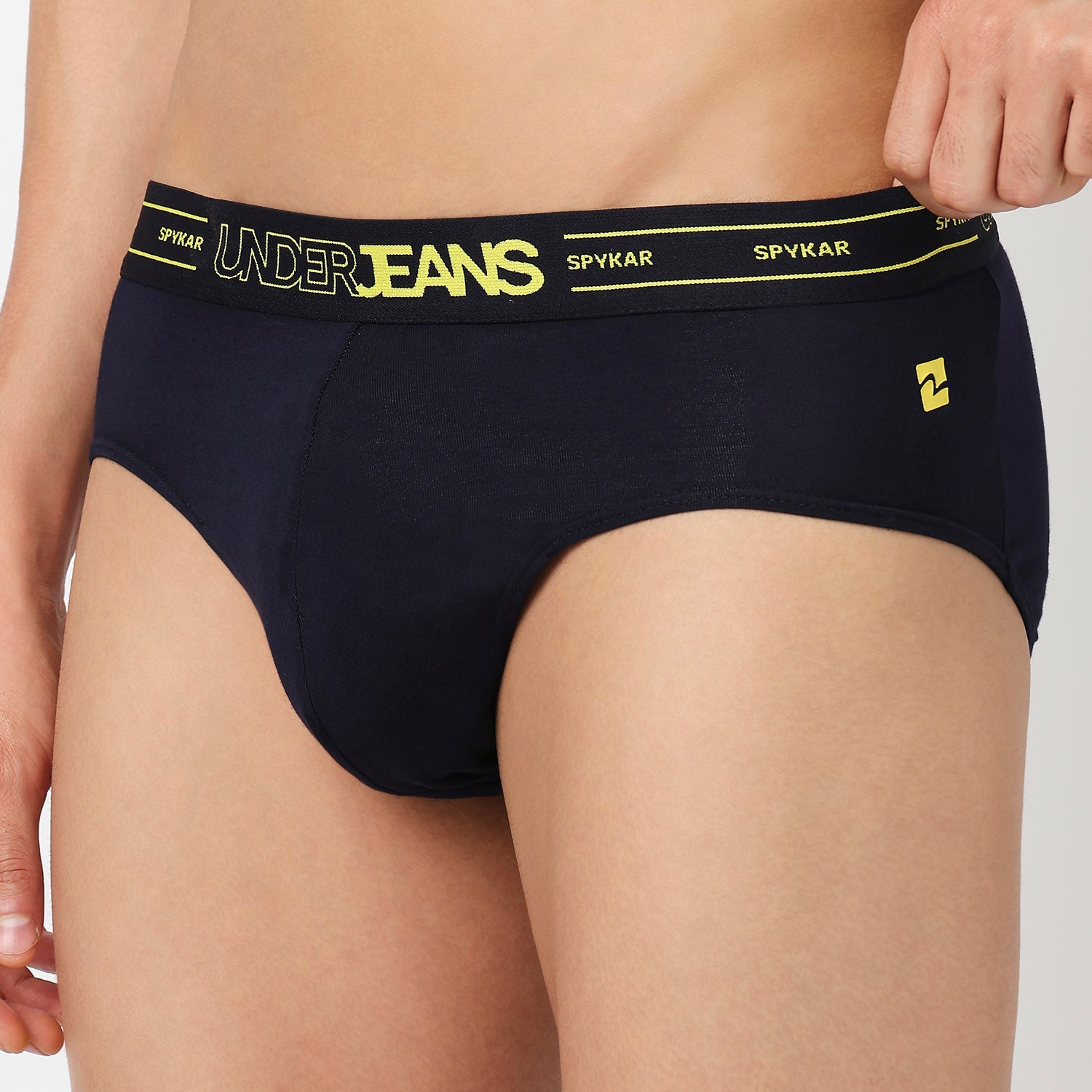 Underjeans Pack Of 3 Cotton Blend Solid Mid-Rise Briefs