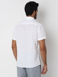 Men White Slim Fit Casual Shirt