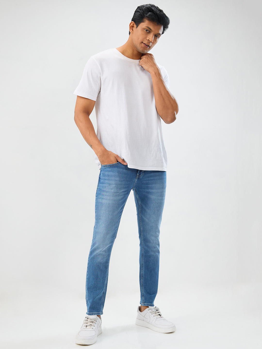 Spykar Mid Blue Slim Fit Mid Rise Jeans For Men