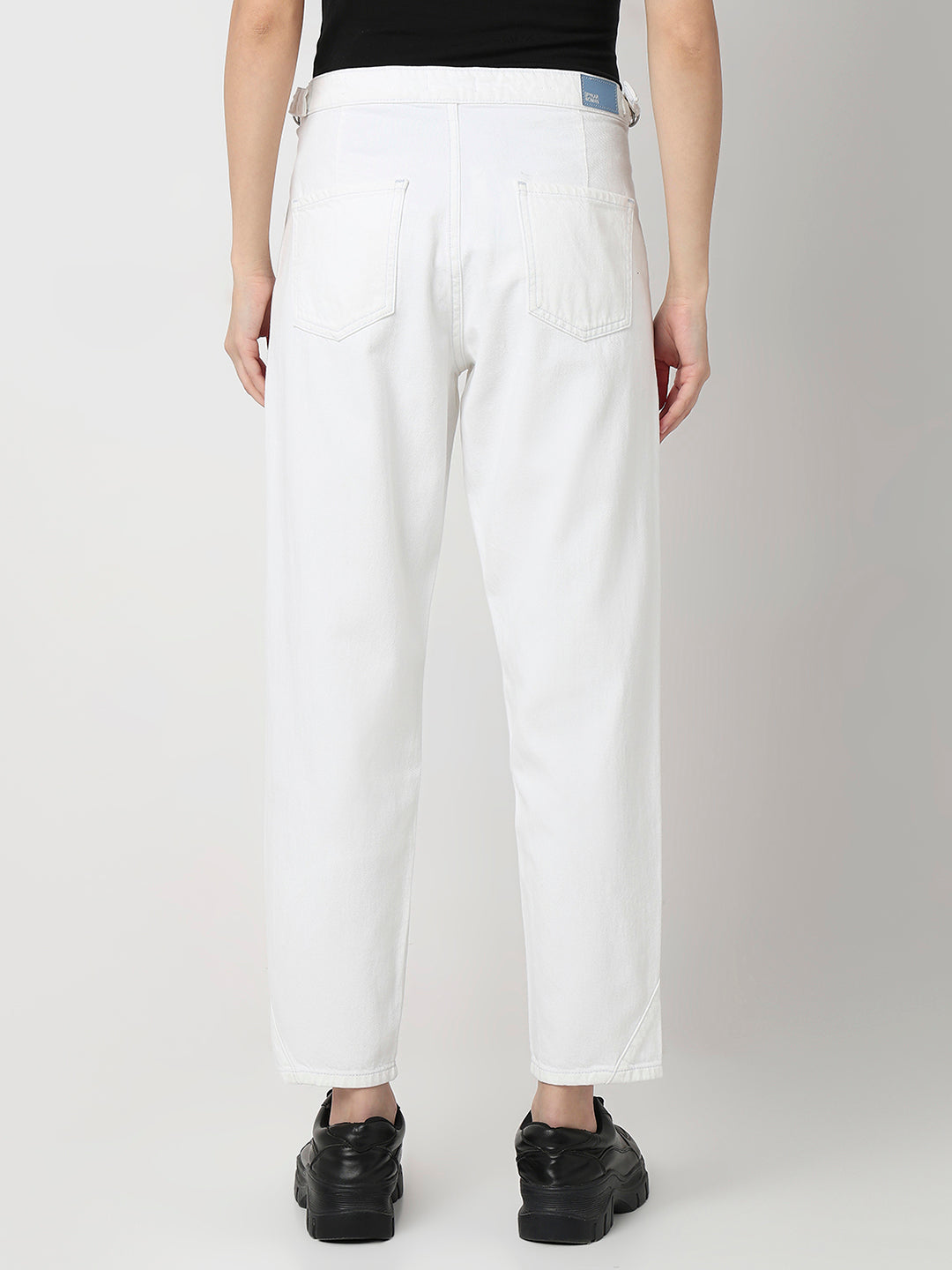 Spykar White Mid Rise Mom Fit Casual Jeans For Women