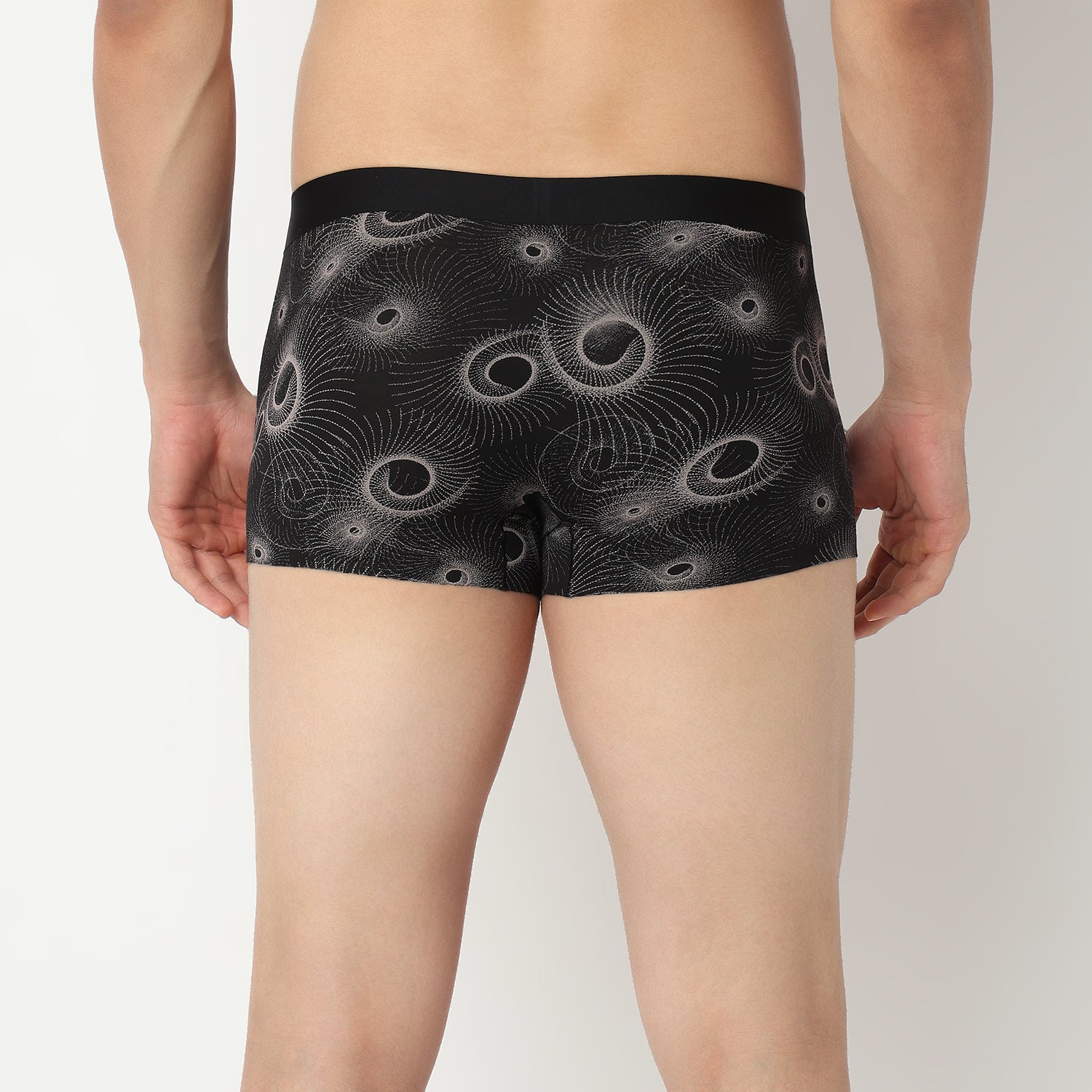 Underjeans by Spykar Men Black Grey Regular Fit Ultrasoft Trunks
