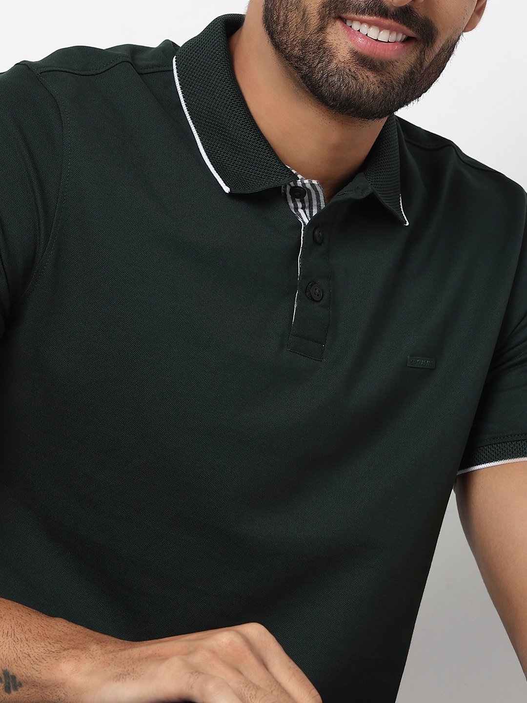Spykar Bottle Green Slim Fit Casual T-Shirts For Men