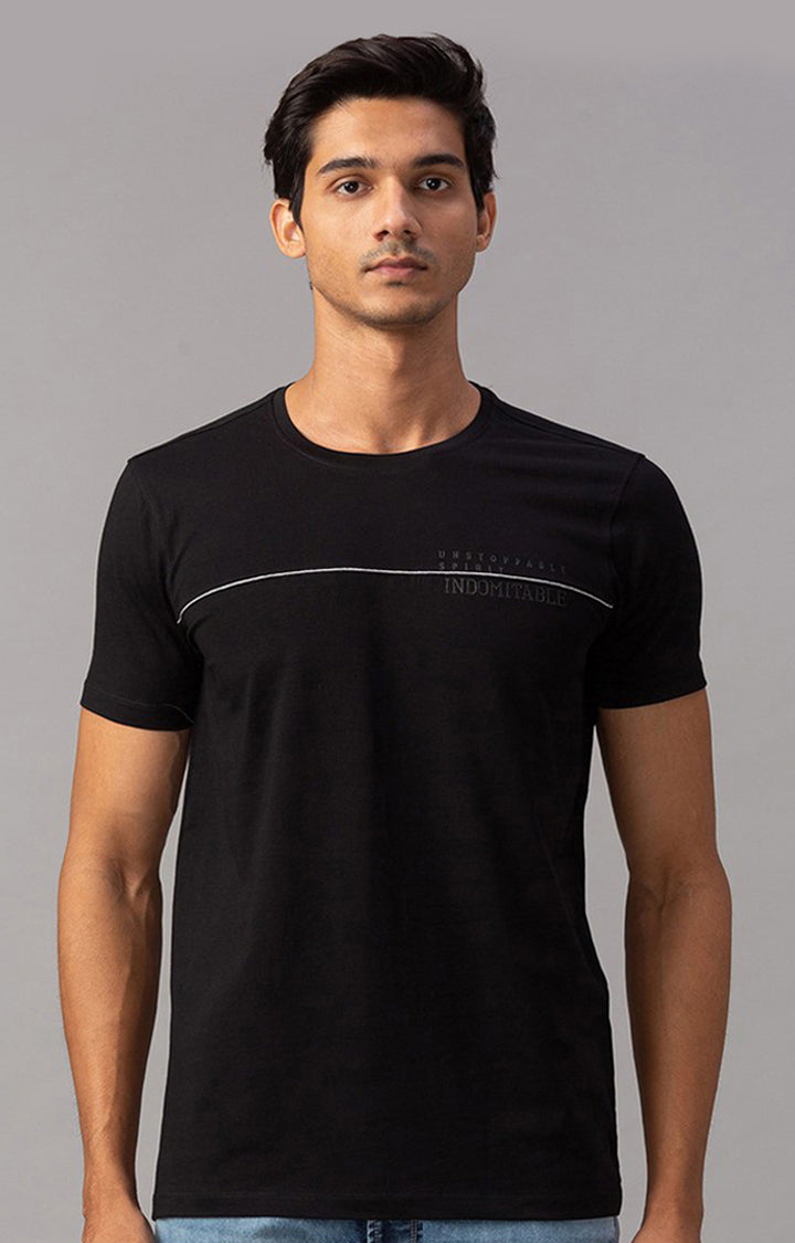 Spykar Men Black Cotton Slim Fit Round Neck Plain Tshirt