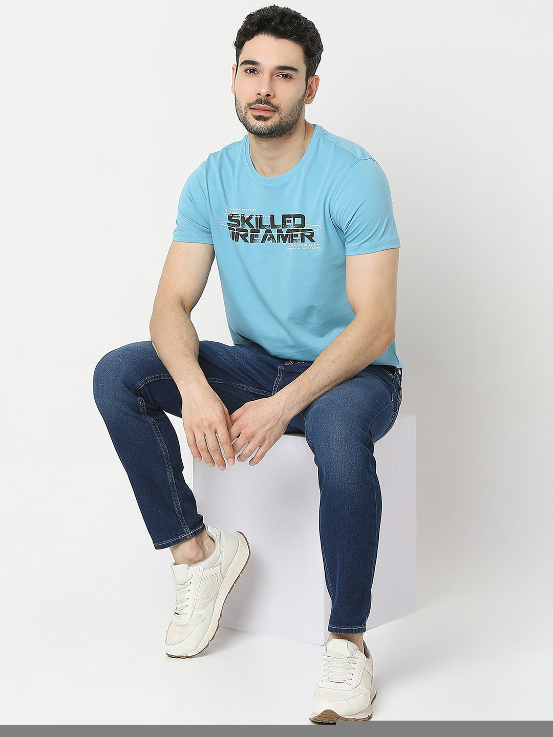 Underjeans by Spykar Men Premium Blue T-shirt