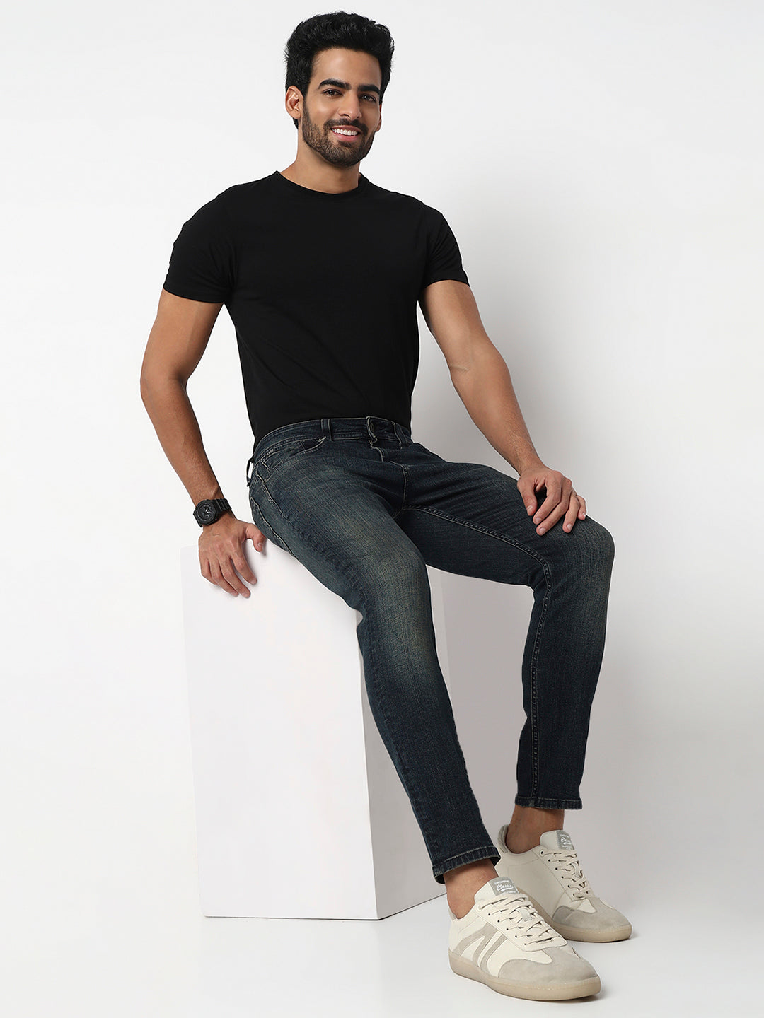 Spykar Vintage Blue Mid Rise Slim Fit Casual Jeans For Men