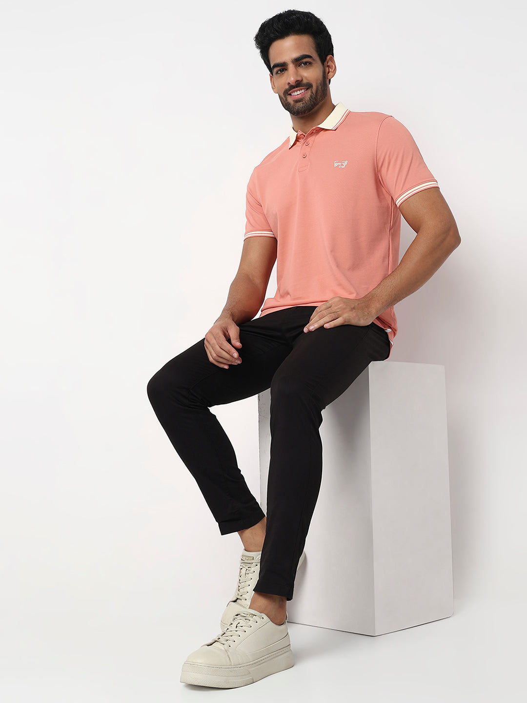 Spykar Onion Pink Slim Fit Casual T-Shirts For Men