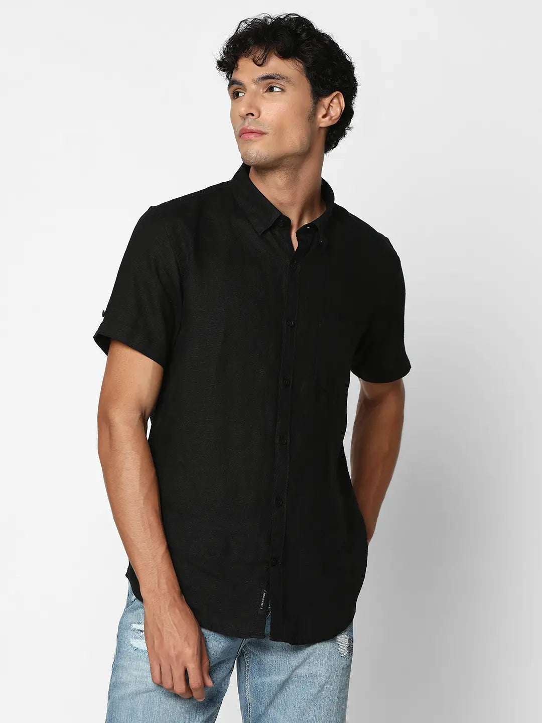 Spykar Men Black Linen Regular Slim Fit Half Sleeve Casual Plain Shirt