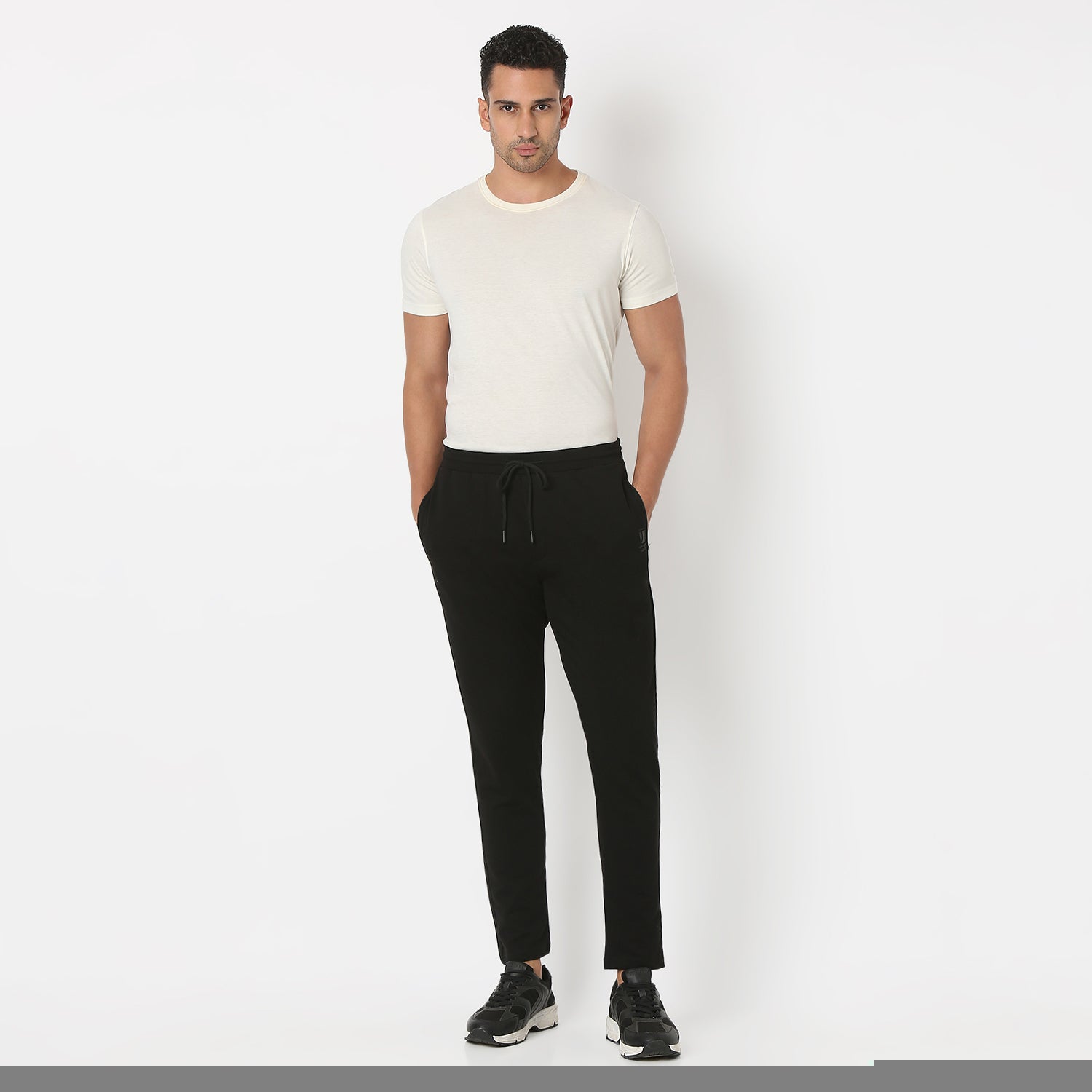 UnderJeans by Spykar Men Basic Black Lounge Pants