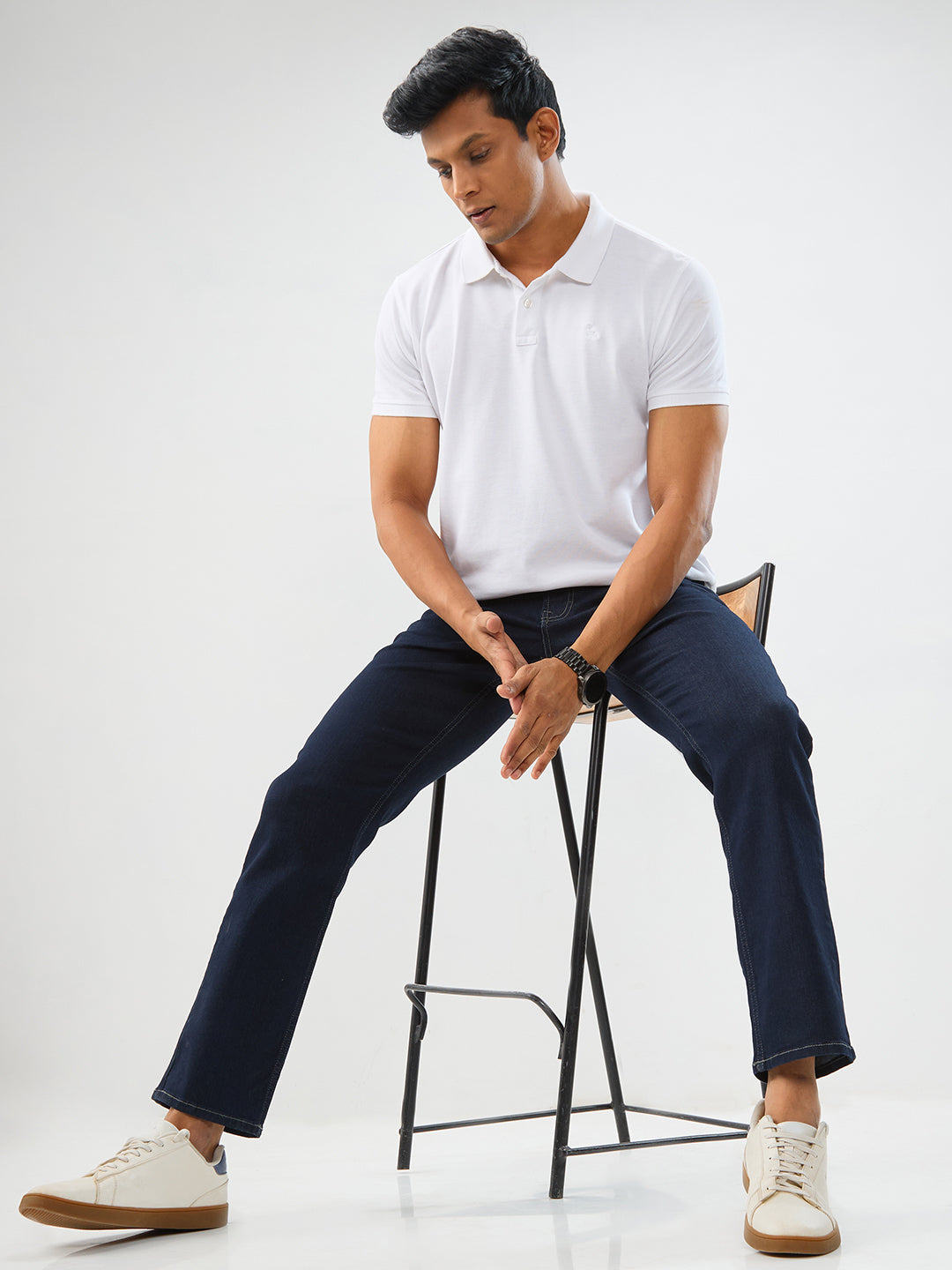 Spykar Raw Blue Comfort Fit Mid Rise Jeans For Men