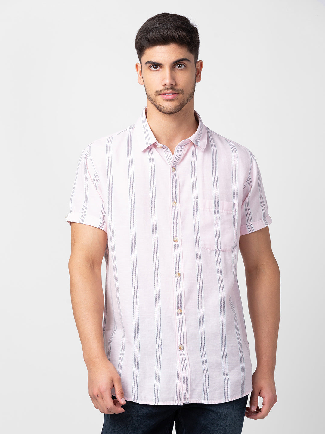 Spykar Men Light Peach Cotton Slim Fit Striped Shirt