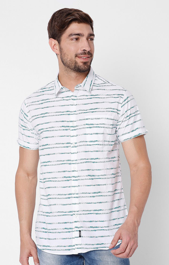 Spykar Men White Cotton Striped Casual Shirts