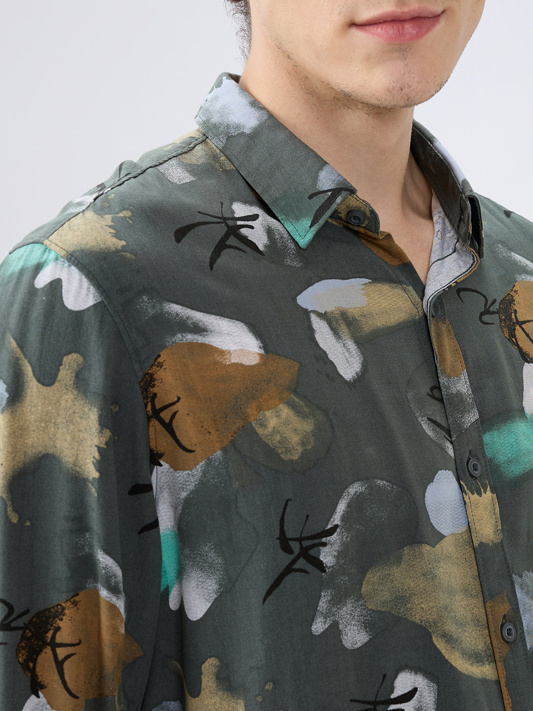 Spykar Rifle Green Slim Fit Shirts For Mens