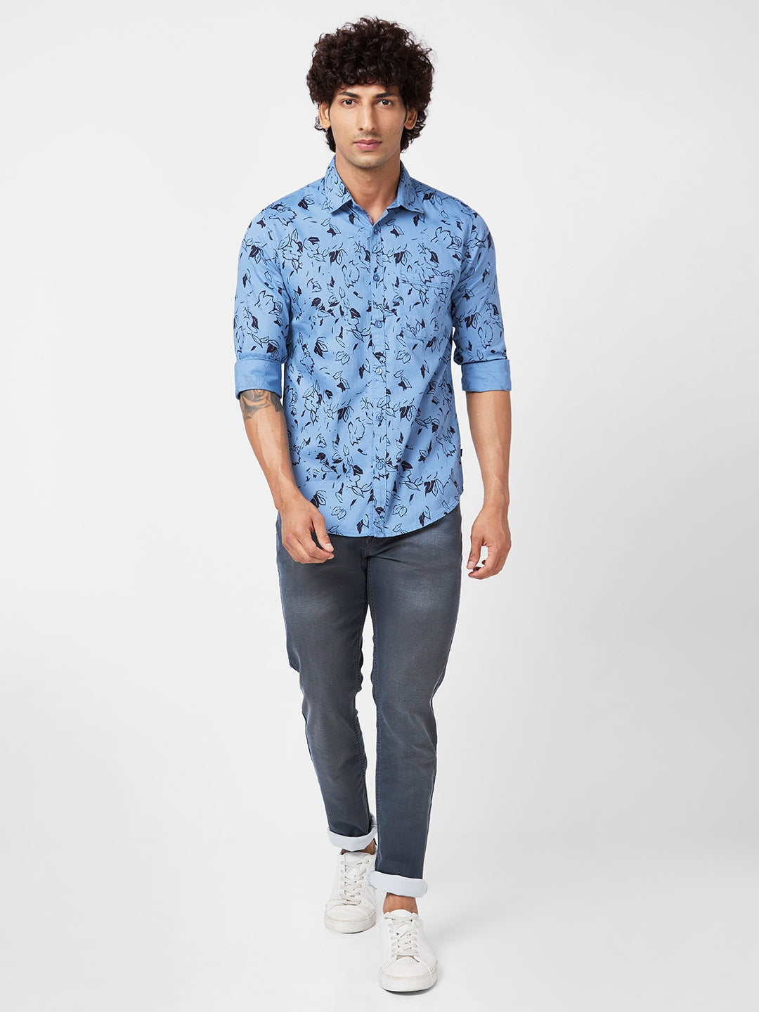 Spykar Men Sulphur Grey Cotton Slim Fit Floral Print Shirt