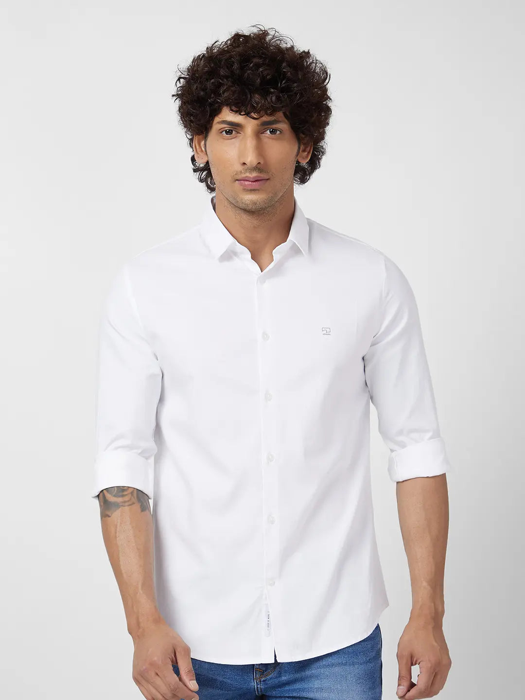 Spykar Men White Dyed Regular Slim Fit Full Sleeve Plain Shirt