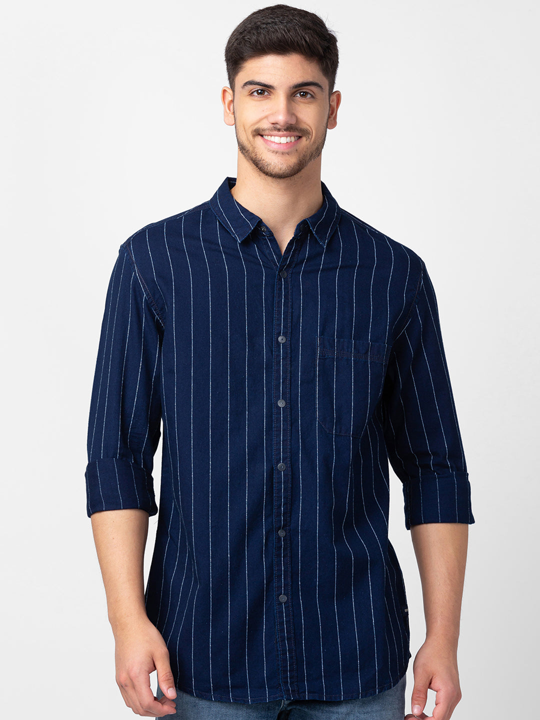 Spykar Men Indigo Blue Cotton Slim Fit Striped Shirt